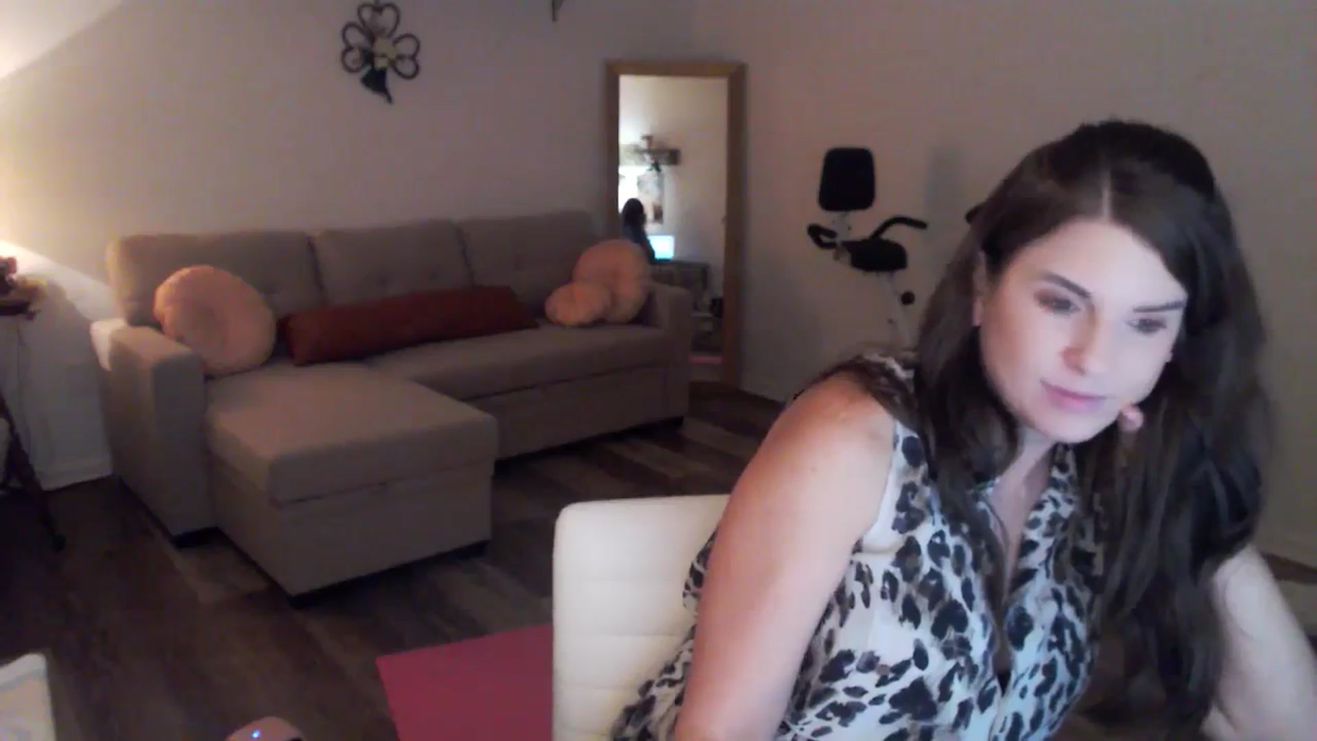 Gallery image thumbnail from Anna__Online's myfreecams stream on, 03/05/2024, 02:42 image 6 of 20