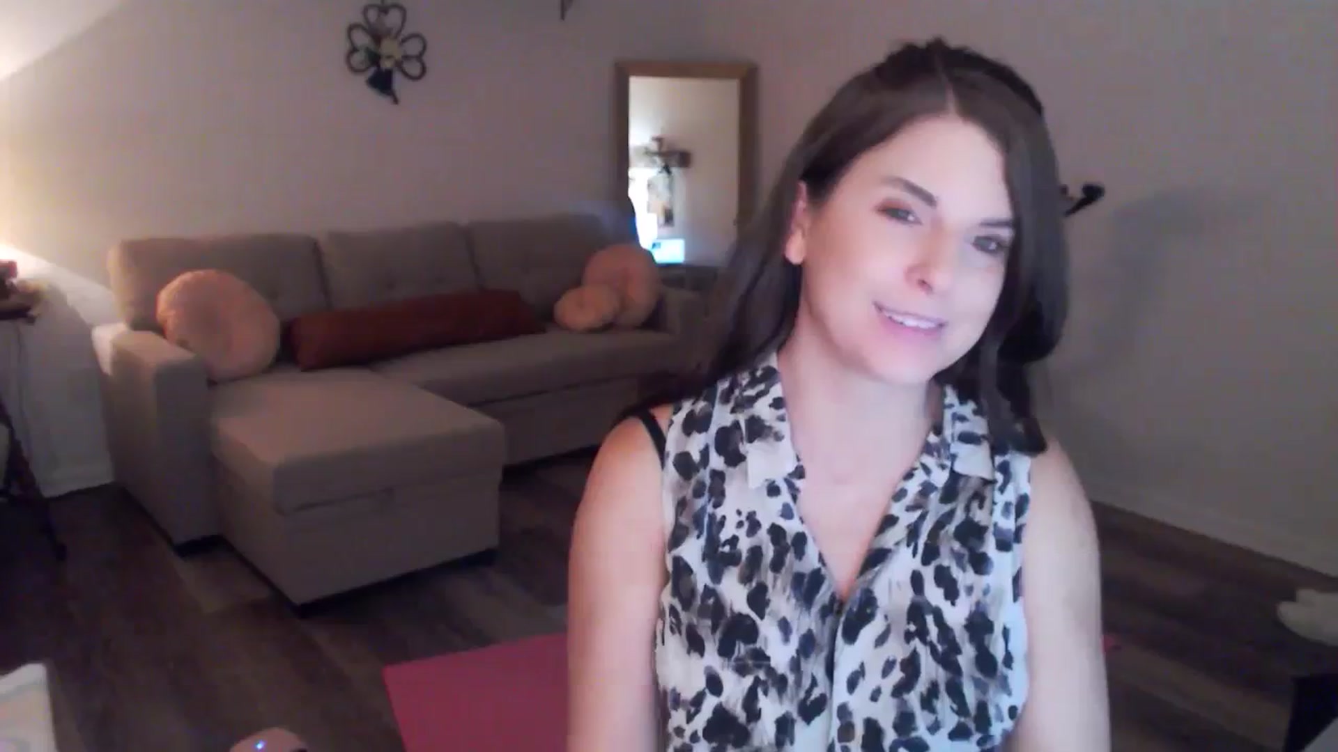 Gallery image thumbnail from Anna__Online's myfreecams stream on, 03/05/2024, 02:42 image 9 of 20