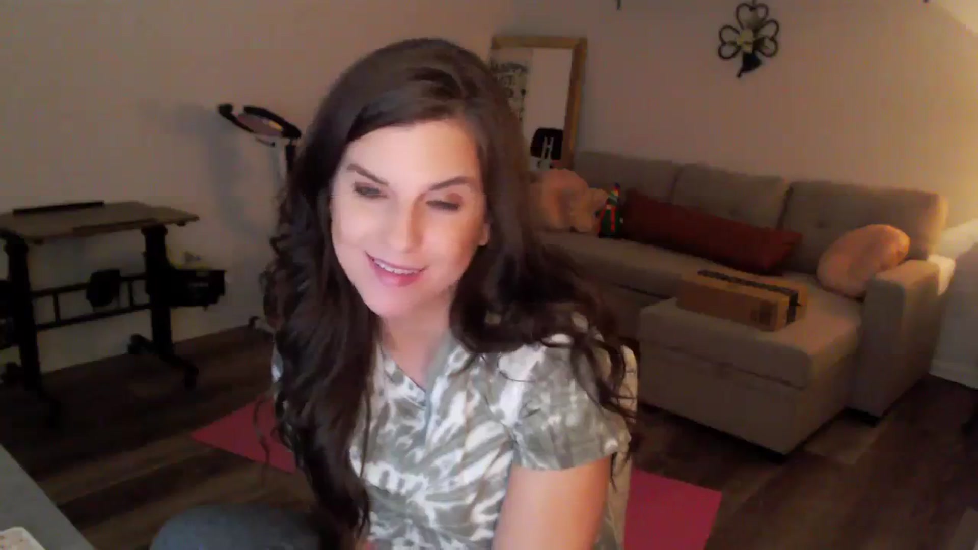 Gallery image thumbnail from Anna__Online's myfreecams stream on, 03/08/2024, 04:13 image 3 of 20