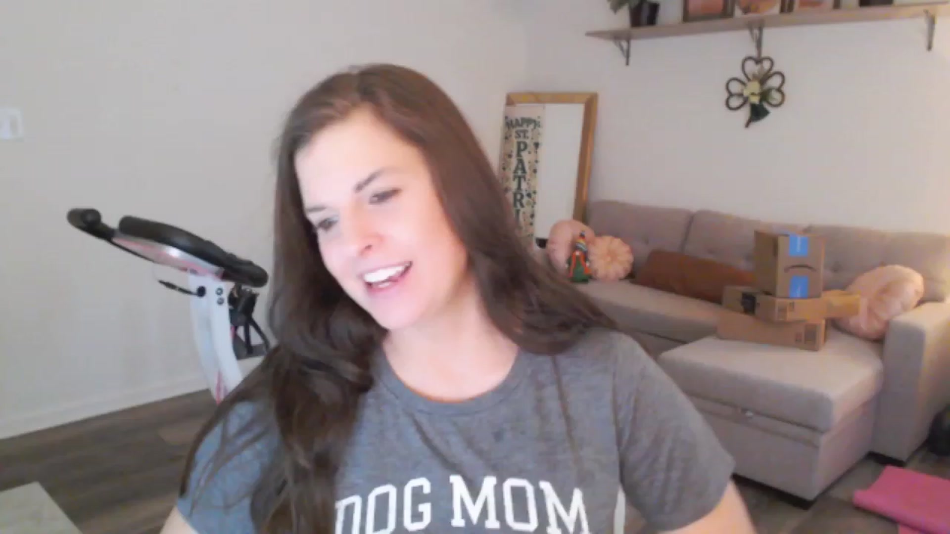 Gallery image thumbnail from Anna__Online's myfreecams stream on, 03/10/2024, 21:17 image 9 of 20