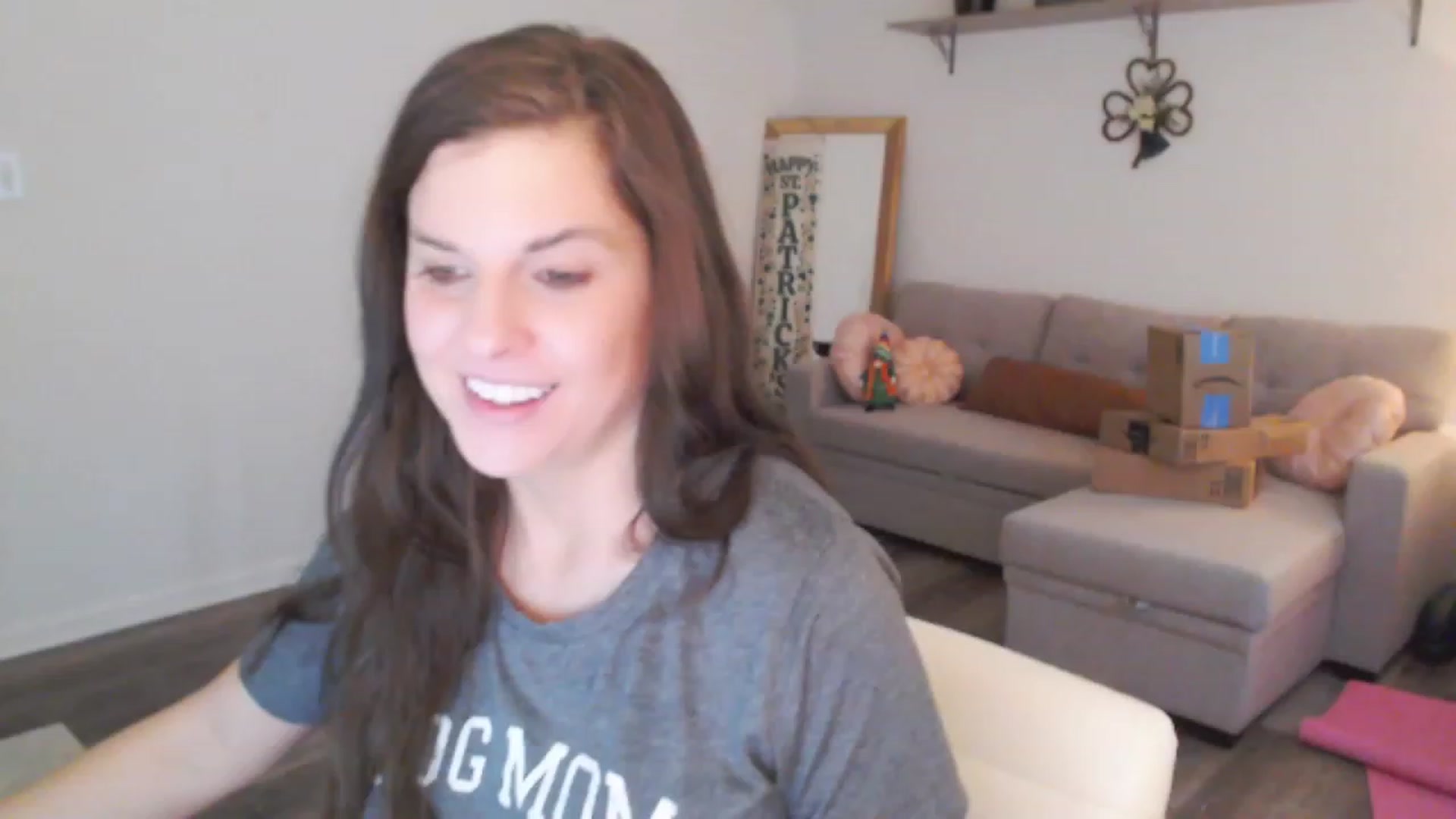 Gallery image thumbnail from Anna__Online's myfreecams stream on, 03/10/2024, 21:17 image 16 of 20