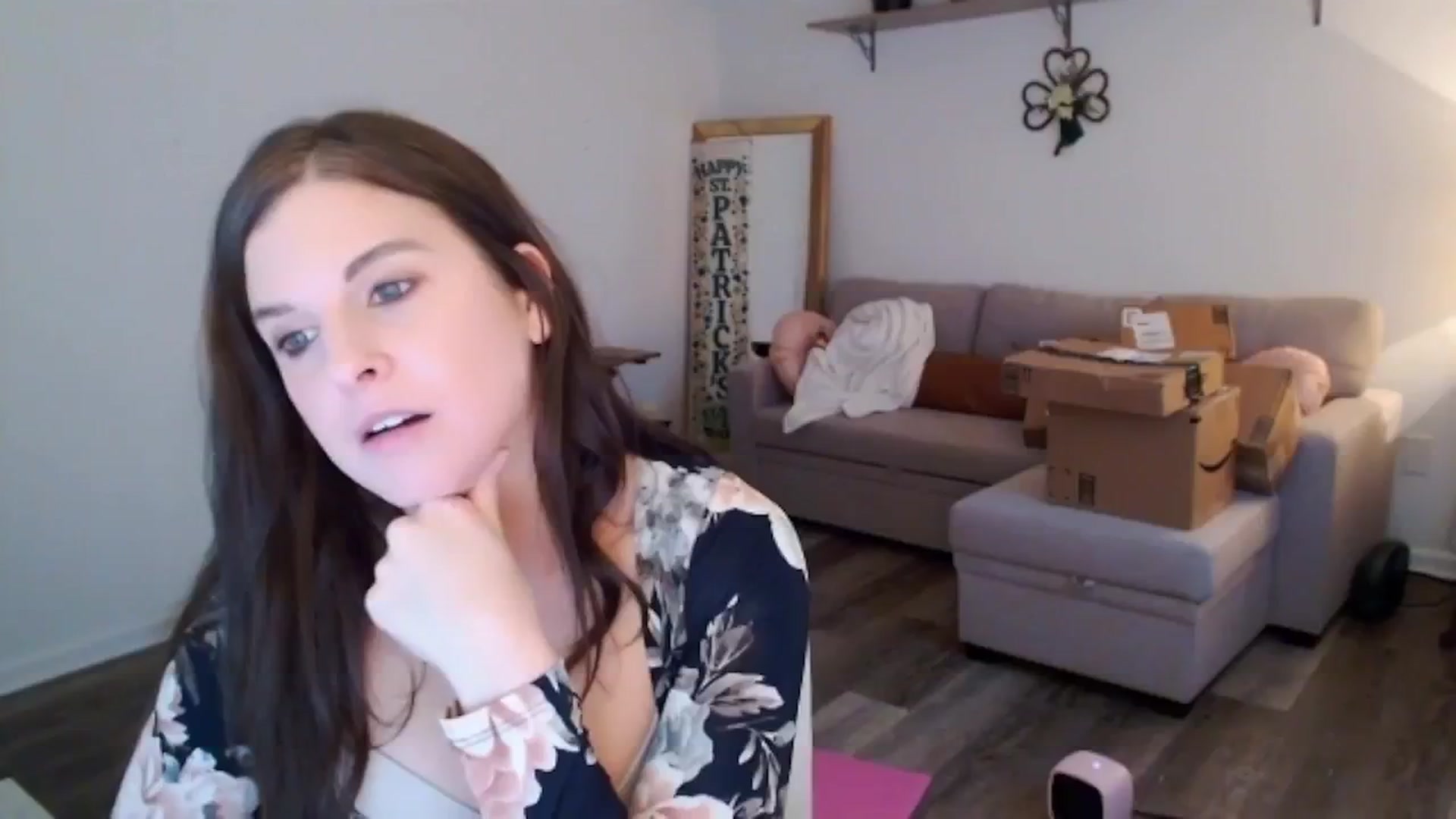 Gallery image thumbnail from Anna__Online's myfreecams stream on, 03/14/2024, 20:57 image 4 of 20