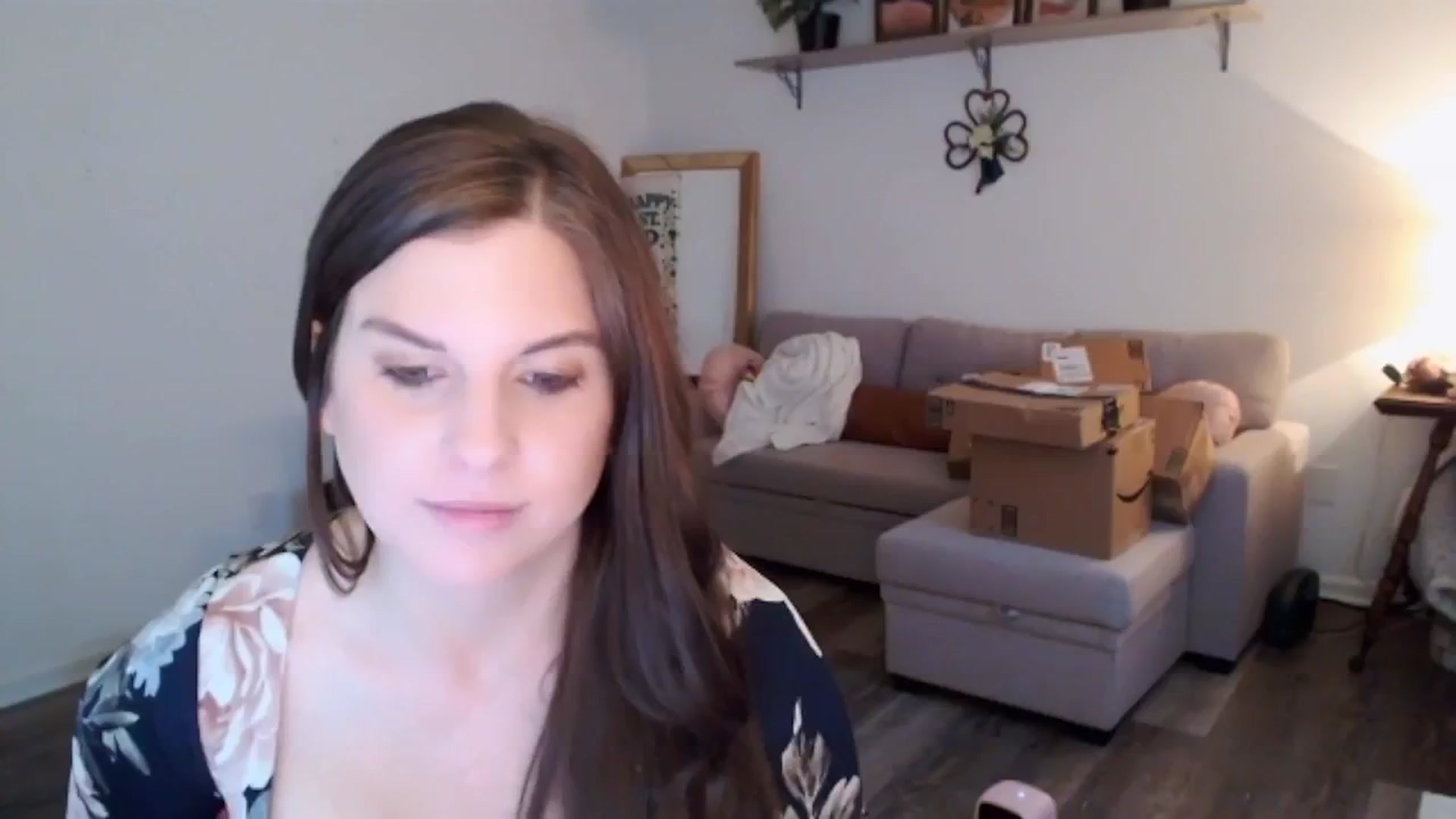 Gallery image thumbnail from Anna__Online's myfreecams stream on, 03/14/2024, 20:57 image 8 of 20