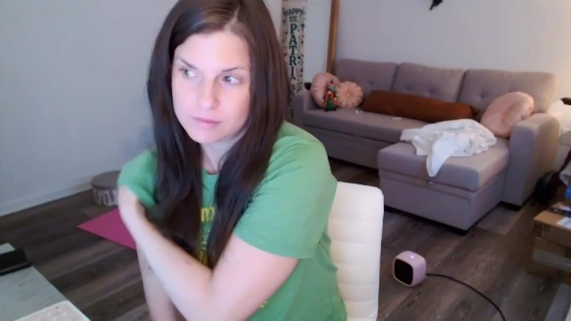 Gallery image thumbnail from Anna__Online's myfreecams stream on, 03/16/2024, 20:46 image 14 of 20