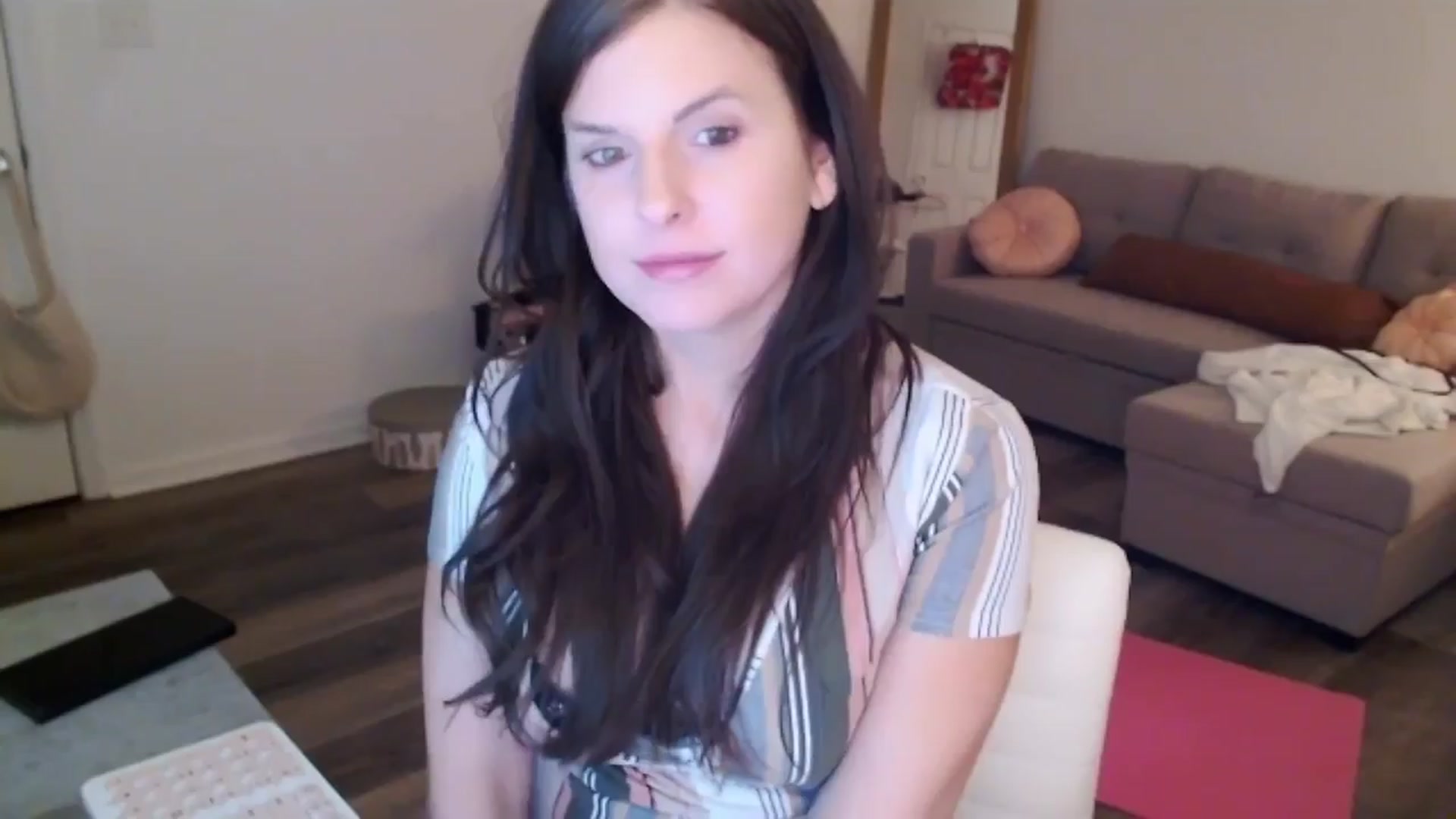 Gallery image thumbnail from Anna__Online's myfreecams stream on, 03/21/2024, 02:28 image 8 of 20