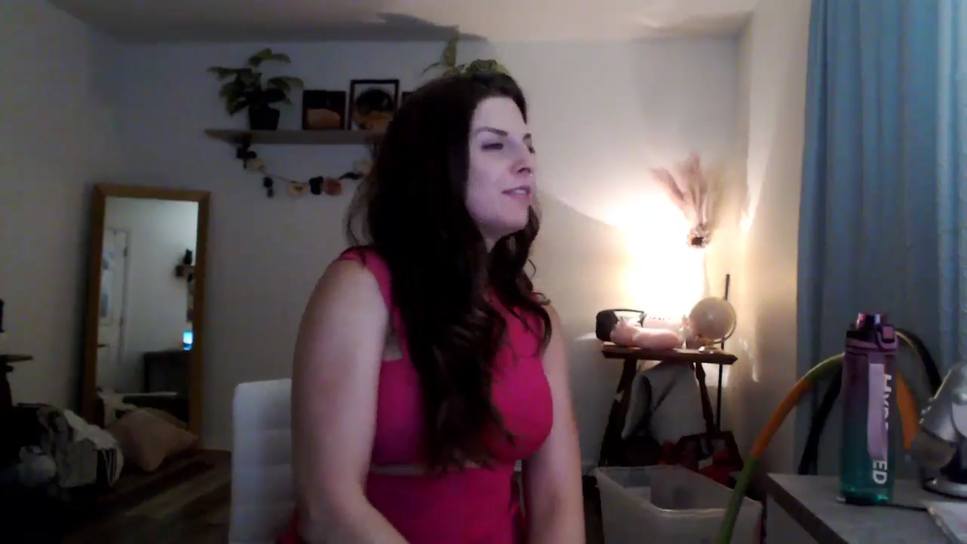 Gallery image thumbnail from Anna__Online's myfreecams stream on, 05/01/2024, 02:10 image 12 of 20
