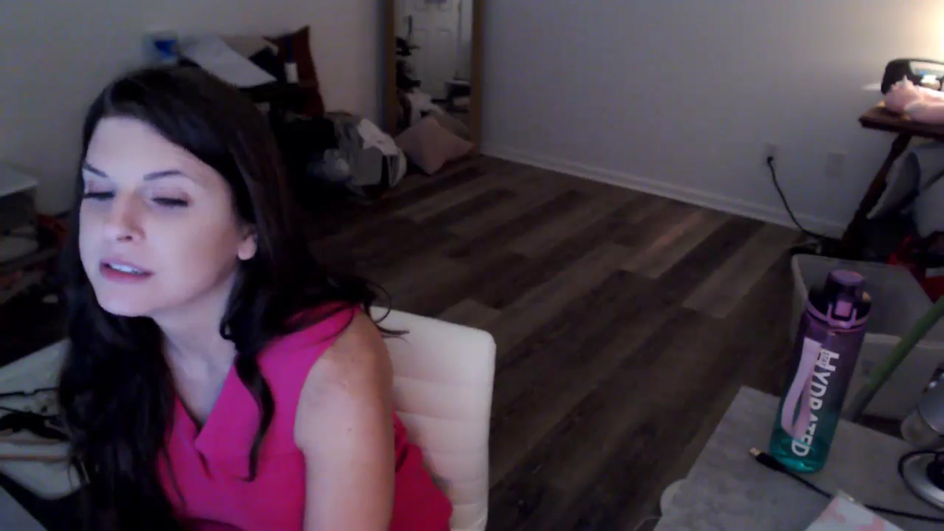 Gallery image thumbnail from Anna__Online's myfreecams stream on, 05/01/2024, 02:10 image 2 of 20