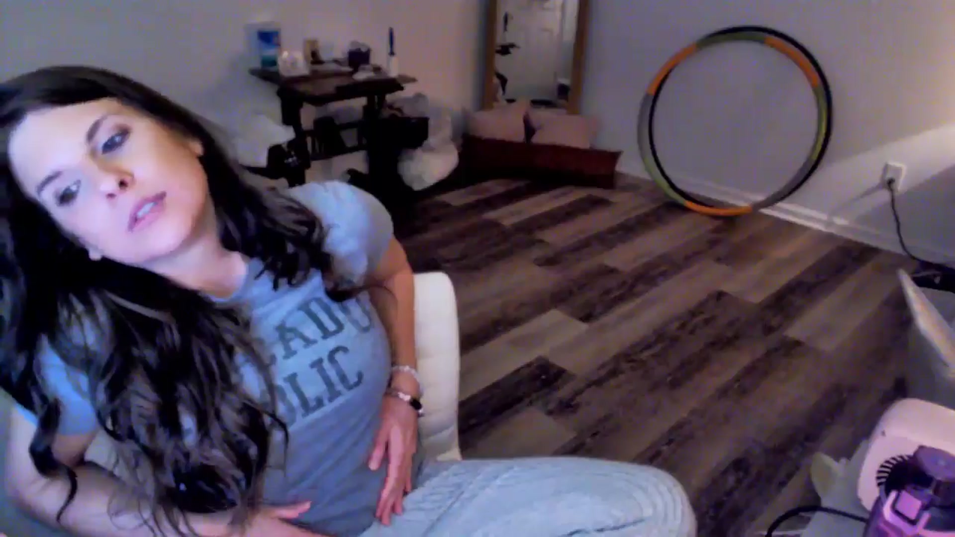 Gallery image thumbnail from Anna__Online's myfreecams stream on, 05/07/2024, 02:59 image 8 of 20