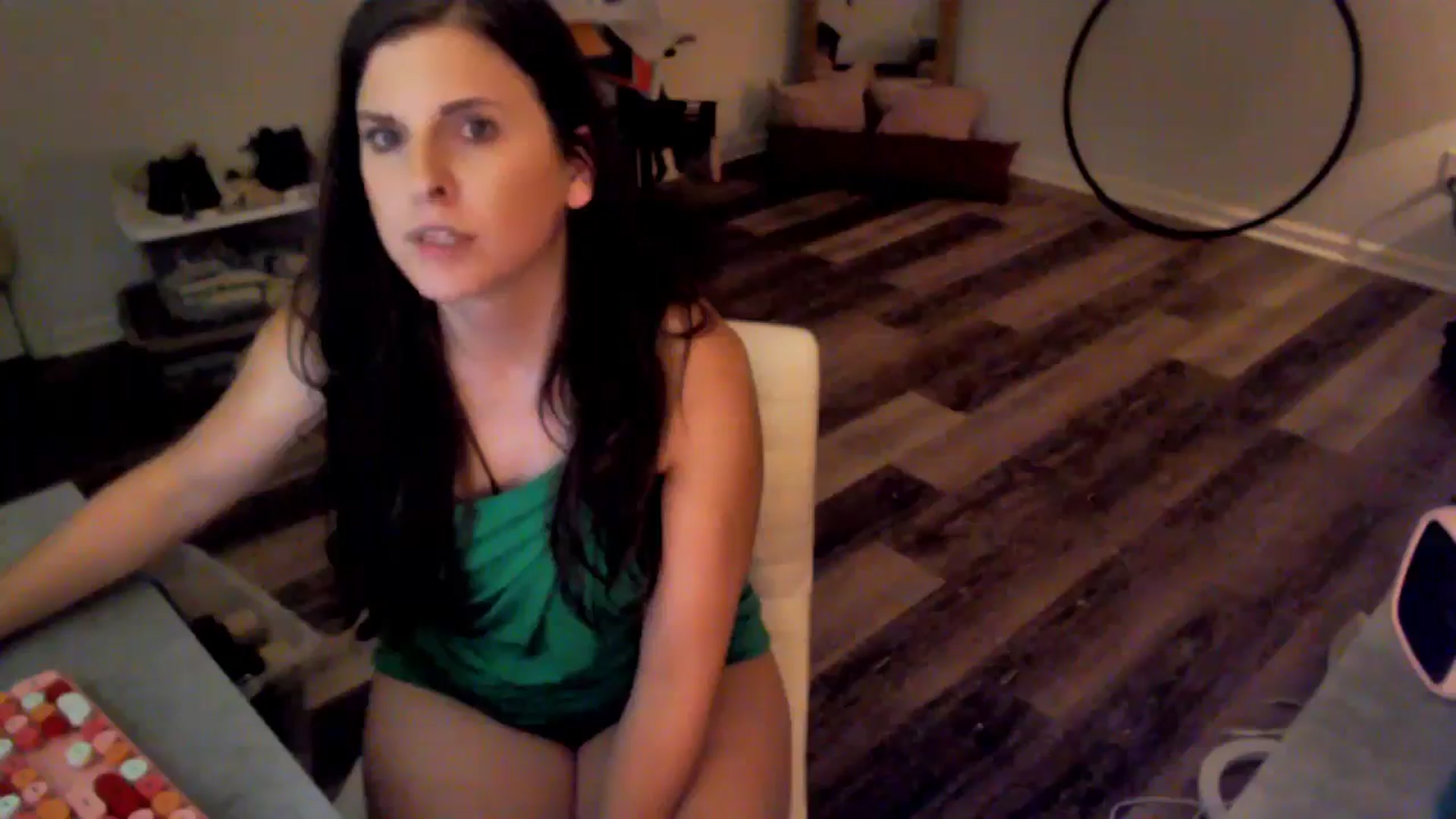 Gallery image thumbnail from Anna__Online's myfreecams stream on, 05/18/2024, 02:48 image 19 of 20