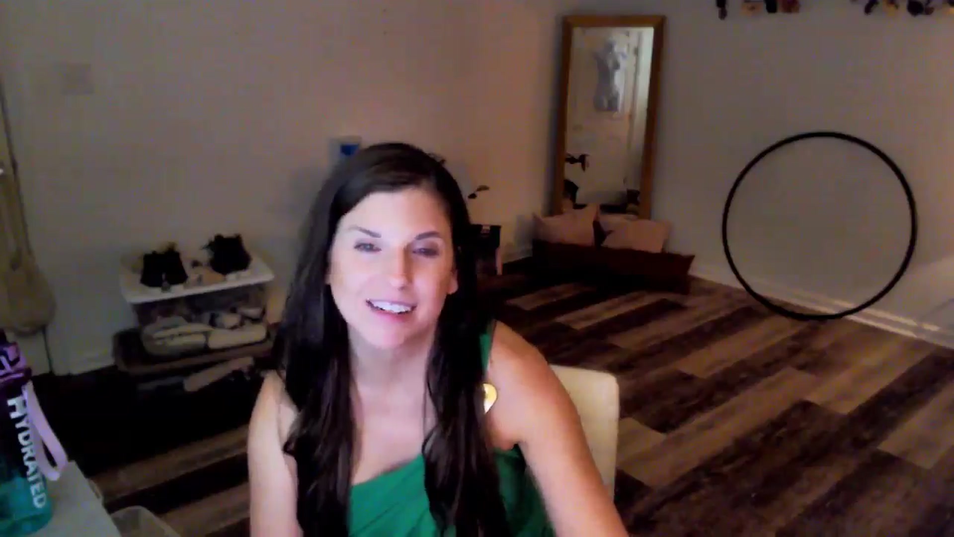 Gallery image thumbnail from Anna__Online's myfreecams stream on, 05/18/2024, 02:48 image 2 of 20