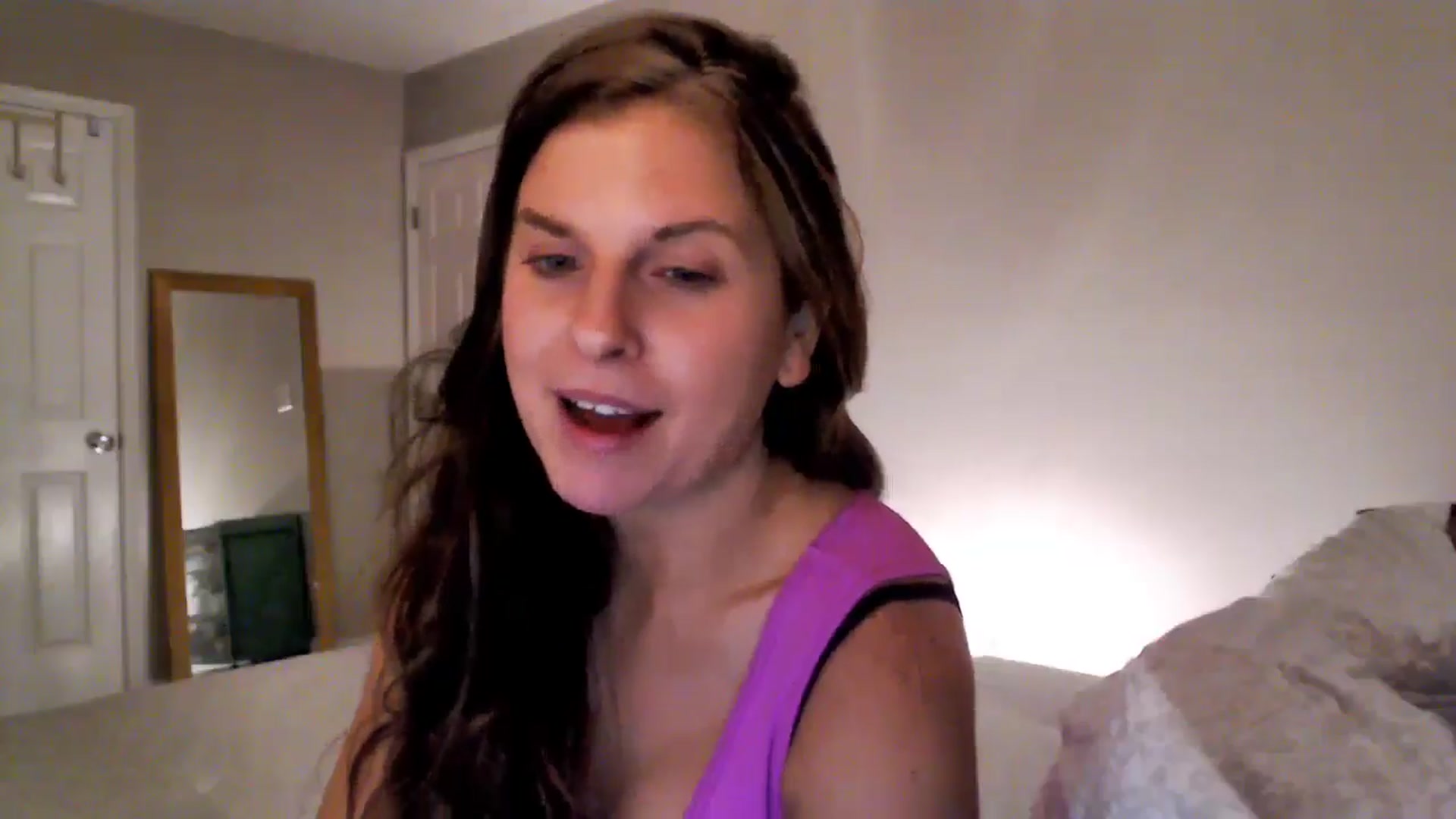 Gallery image thumbnail from Anna__Online's myfreecams stream on, 07/15/2024, 03:03 image 13 of 20