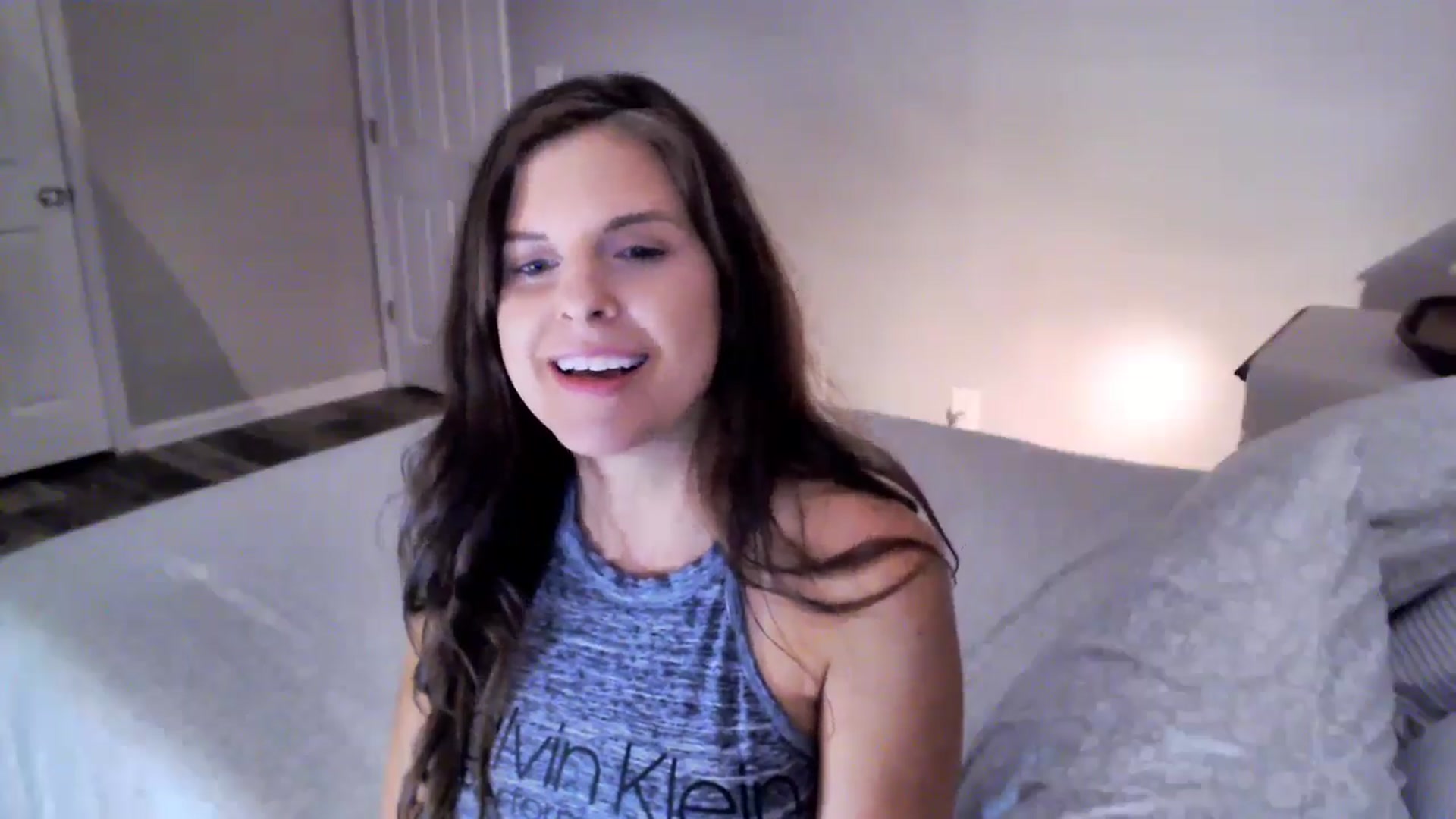 Gallery image thumbnail from Anna__Online's myfreecams stream on, 07/27/2024, 02:54 image 3 of 20
