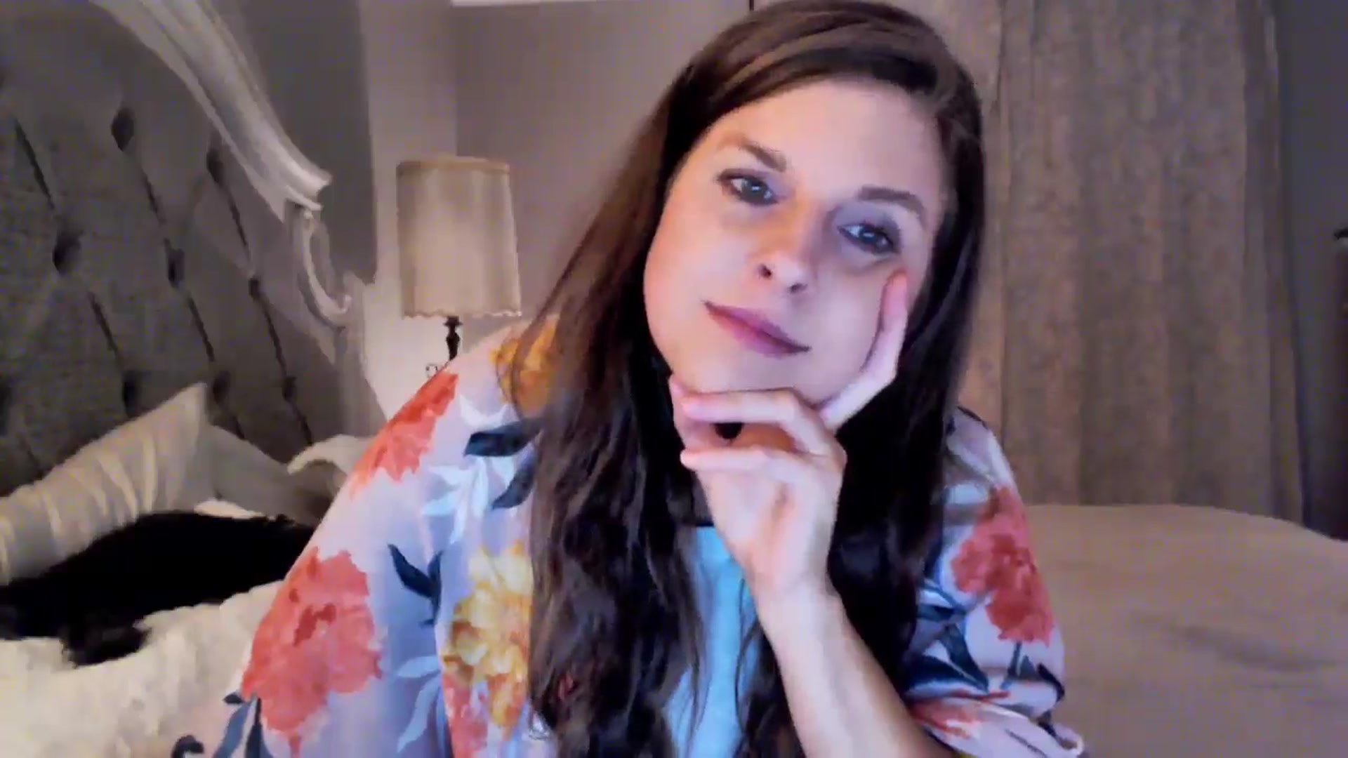 Gallery image thumbnail from Anna__Online's myfreecams stream on, 08/14/2024, 02:41 image 13 of 20