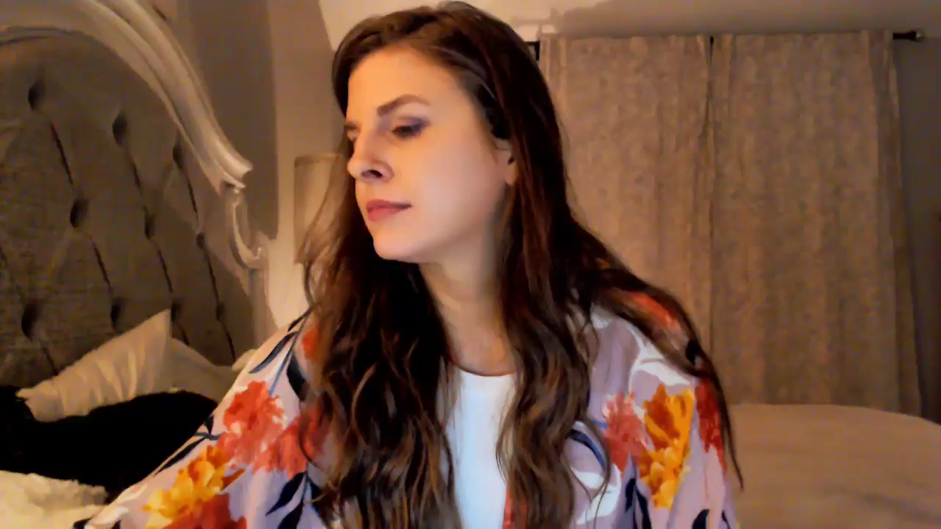 Gallery image thumbnail from Anna__Online's myfreecams stream on, 08/14/2024, 02:41 image 1 of 20