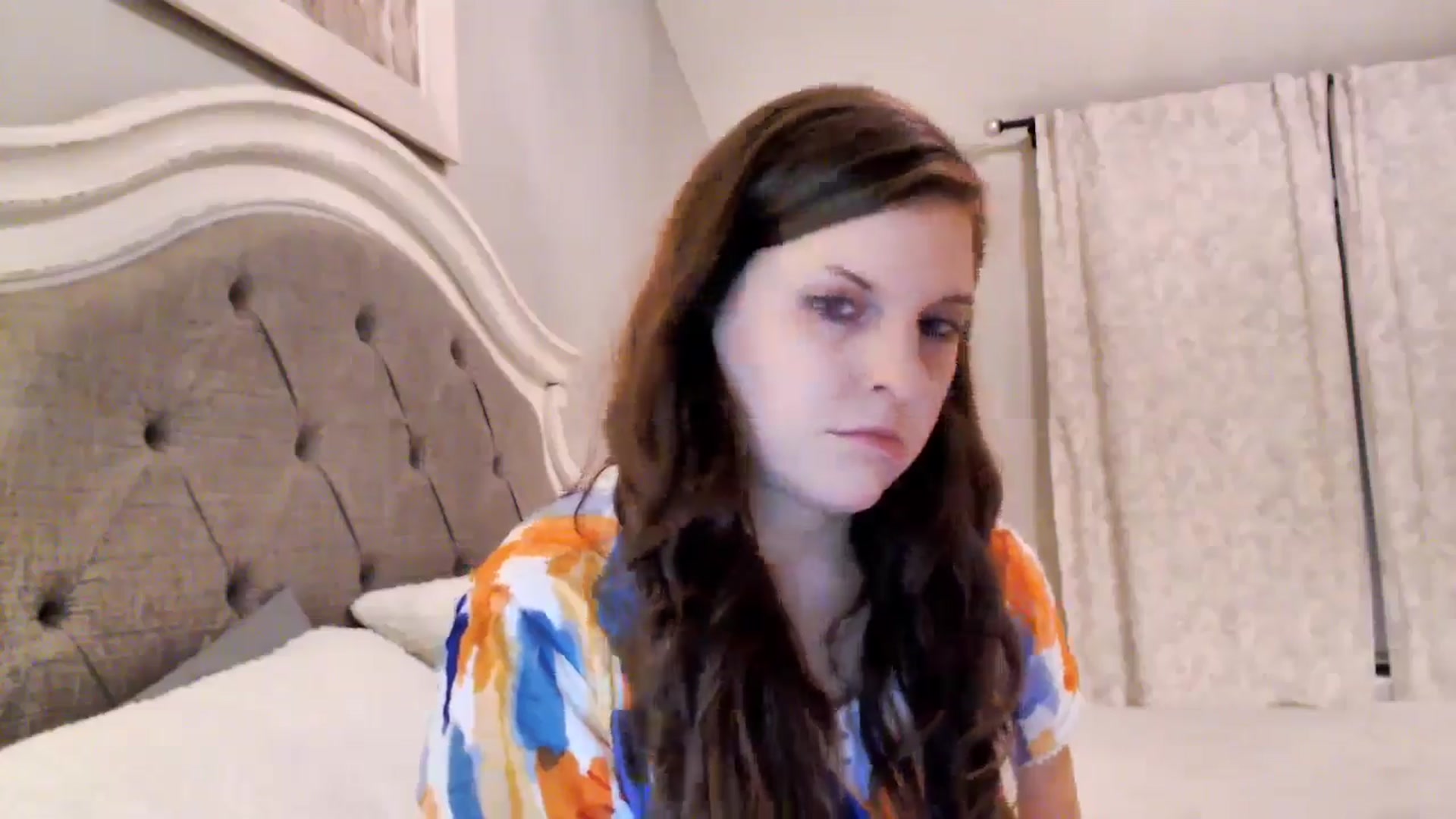 Gallery image thumbnail from Anna__Online's myfreecams stream on, 08/20/2024, 02:56 image 8 of 20