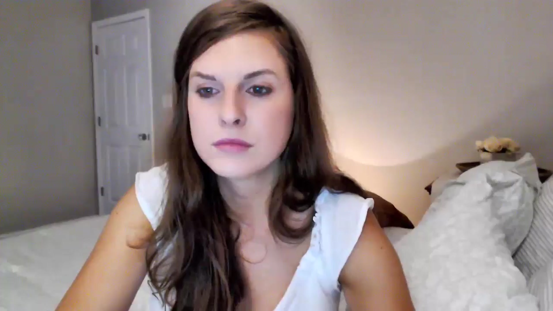 Gallery image thumbnail from Anna__Online's myfreecams stream on, 08/25/2024, 03:04 image 3 of 20