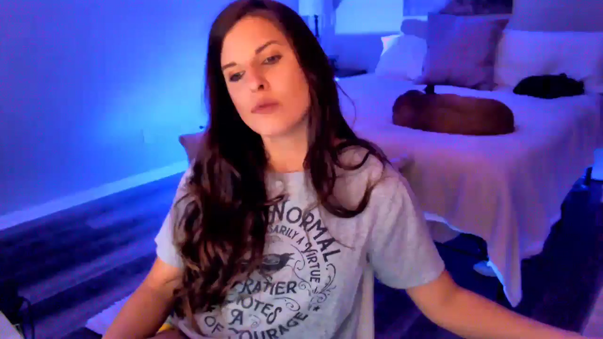 Gallery image thumbnail from Anna__Online's myfreecams stream on, 01/27/2025, 04:10 image 19 of 20