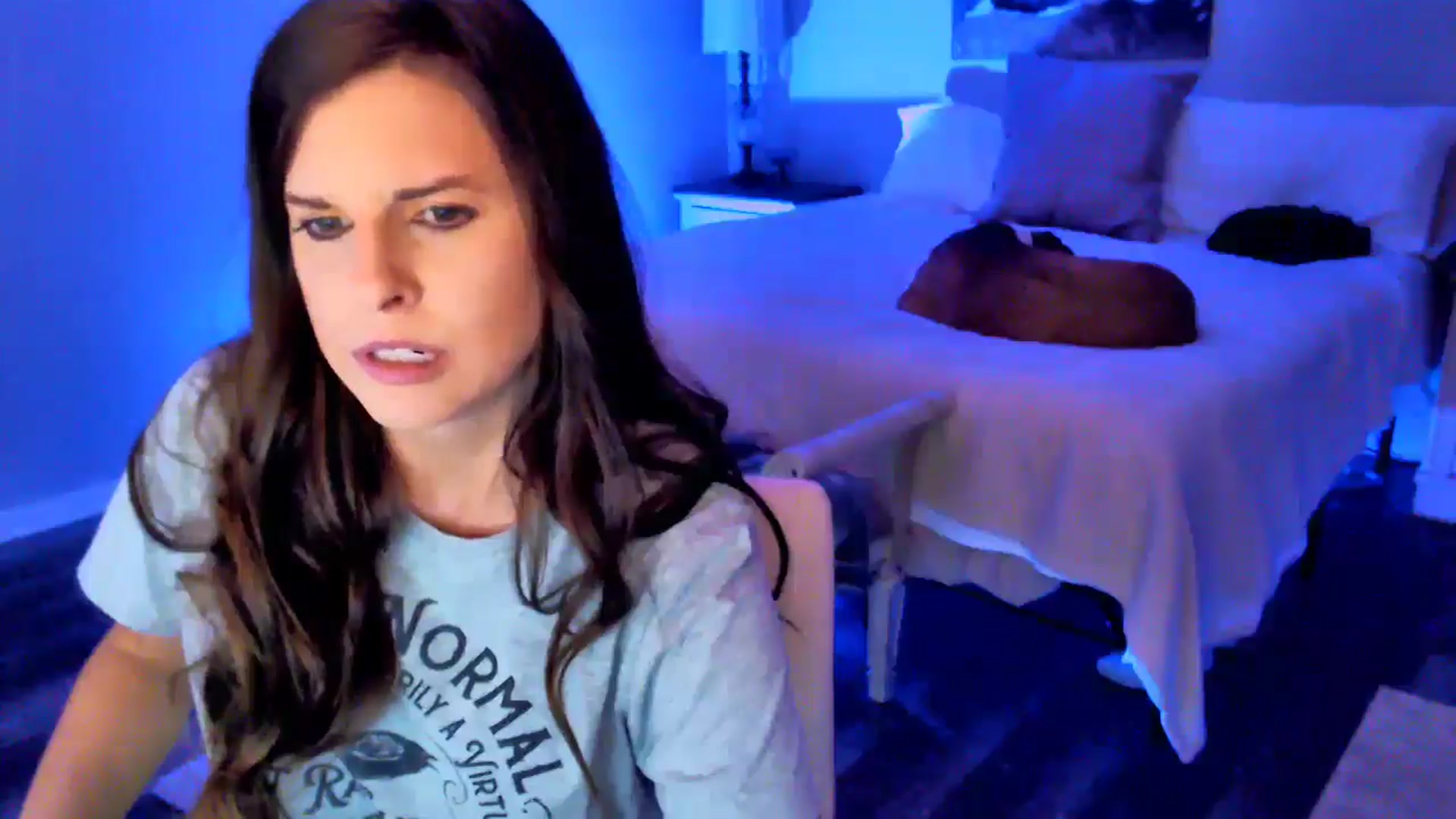 Gallery image thumbnail from Anna__Online's myfreecams stream on, 01/27/2025, 04:10 image 13 of 20