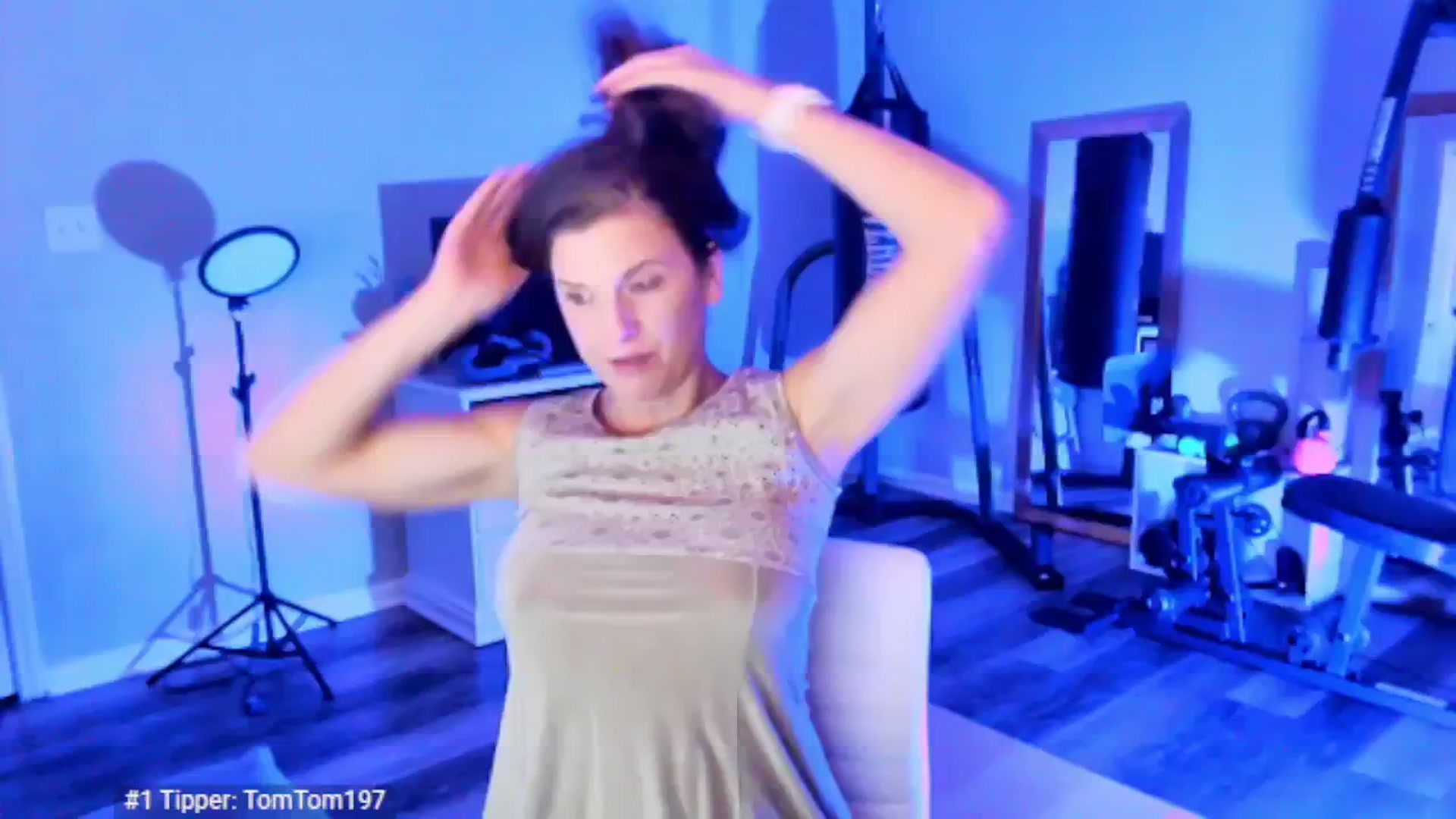 Gallery image thumbnail from Anna__Online's myfreecams stream on, 03/23/2025, 04:05 image 13 of 20