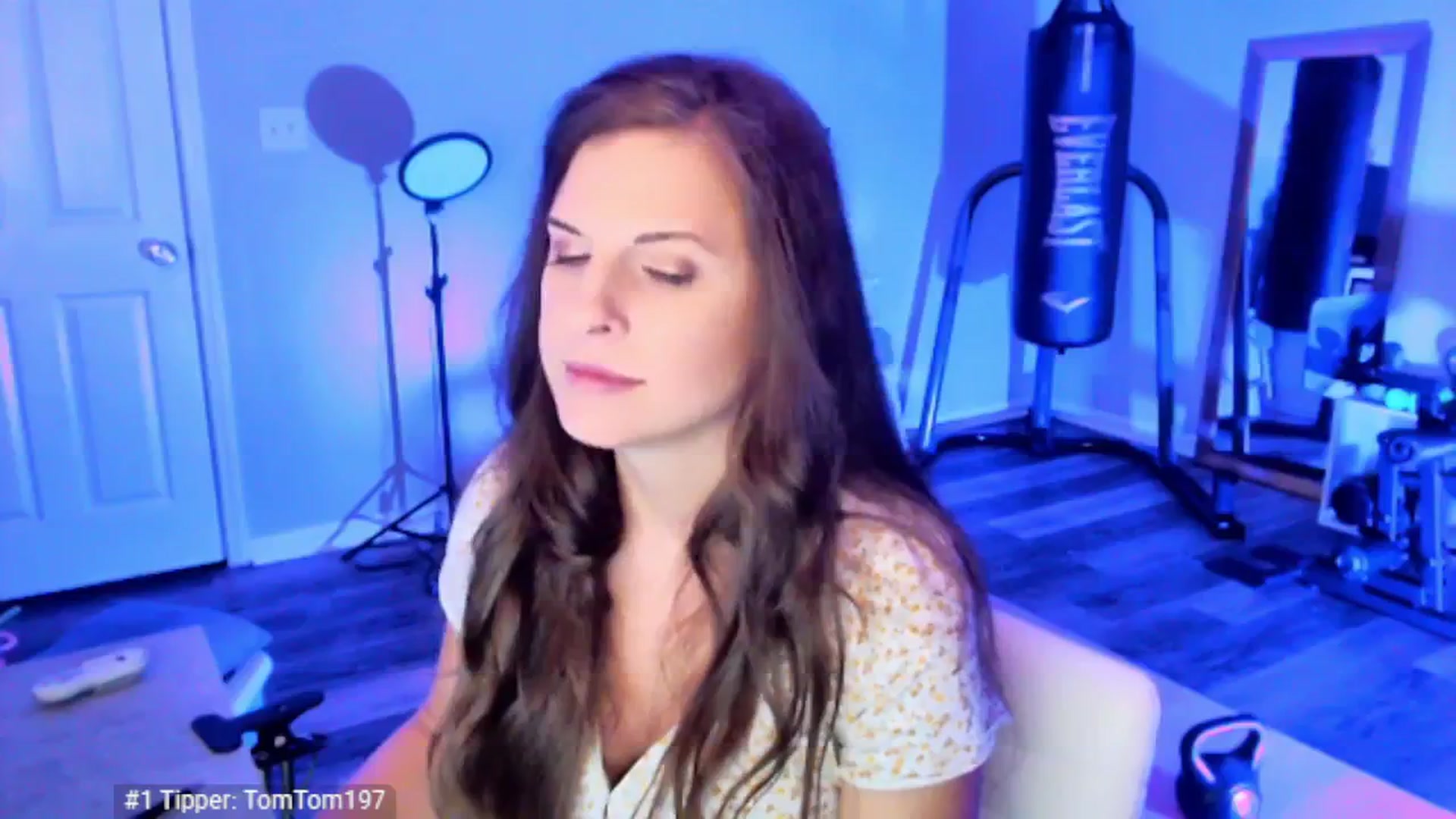 Gallery image thumbnail from Anna__Online's myfreecams stream on, 03/25/2025, 03:53 image 13 of 20