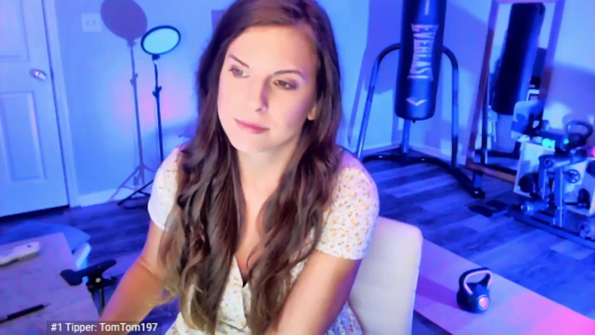 Gallery image thumbnail from Anna__Online's myfreecams stream on, 03/25/2025, 03:53 image 7 of 20