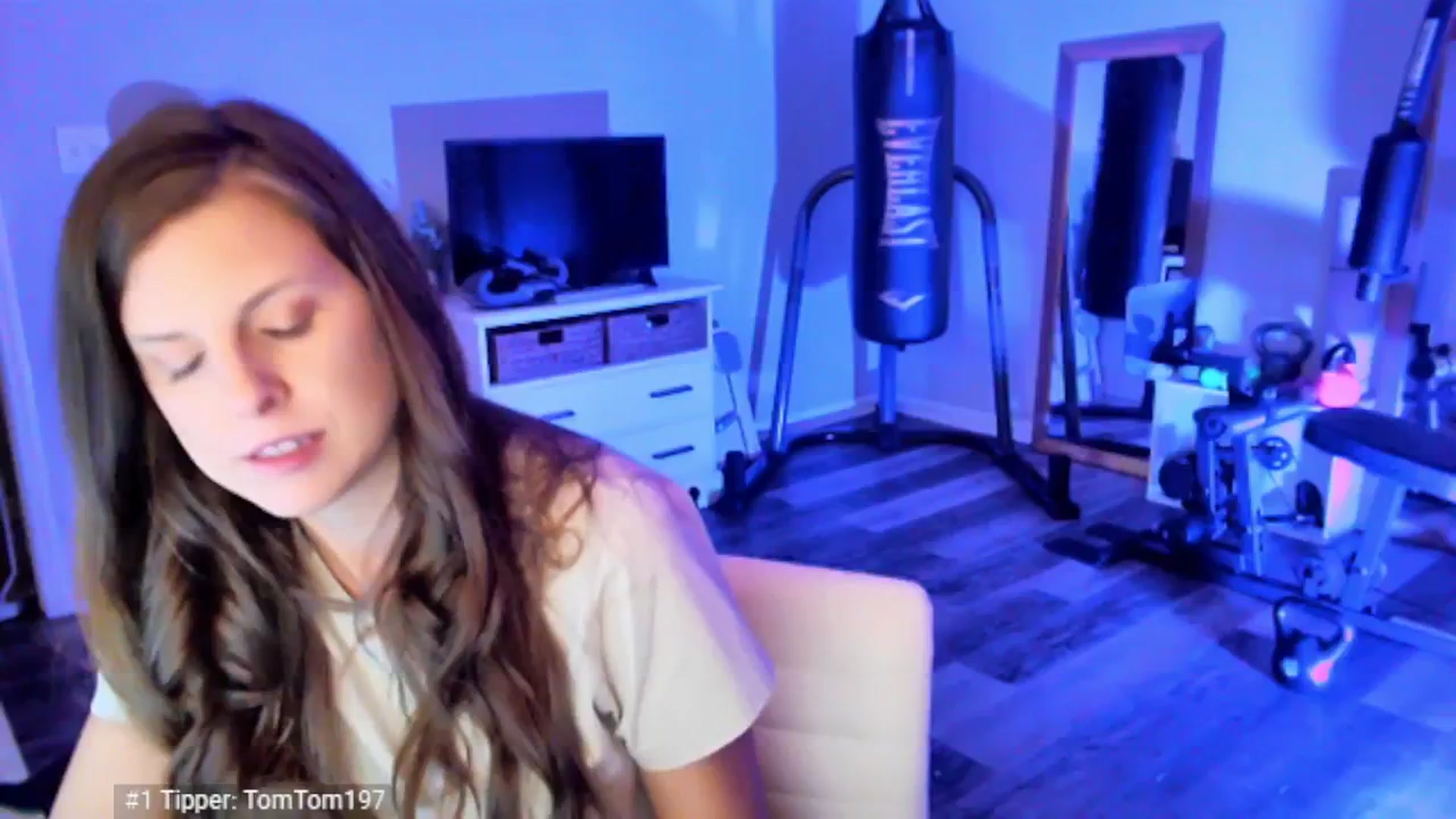 Gallery image thumbnail from Anna__Online's myfreecams stream on, 03/28/2025, 03:40 image 5 of 20