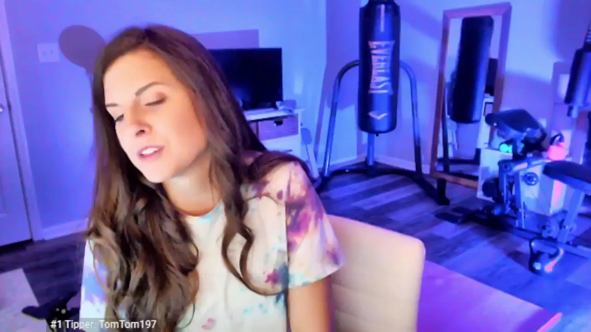 Gallery image thumbnail from Anna__Online's myfreecams stream on, 03/31/2025, 02:31 image 14 of 20