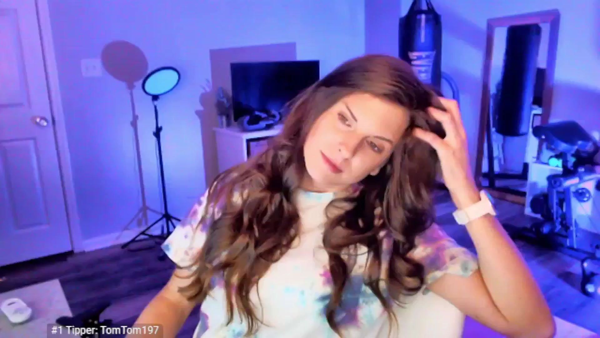 Gallery image thumbnail from Anna__Online's myfreecams stream on, 03/31/2025, 02:31 image 18 of 20