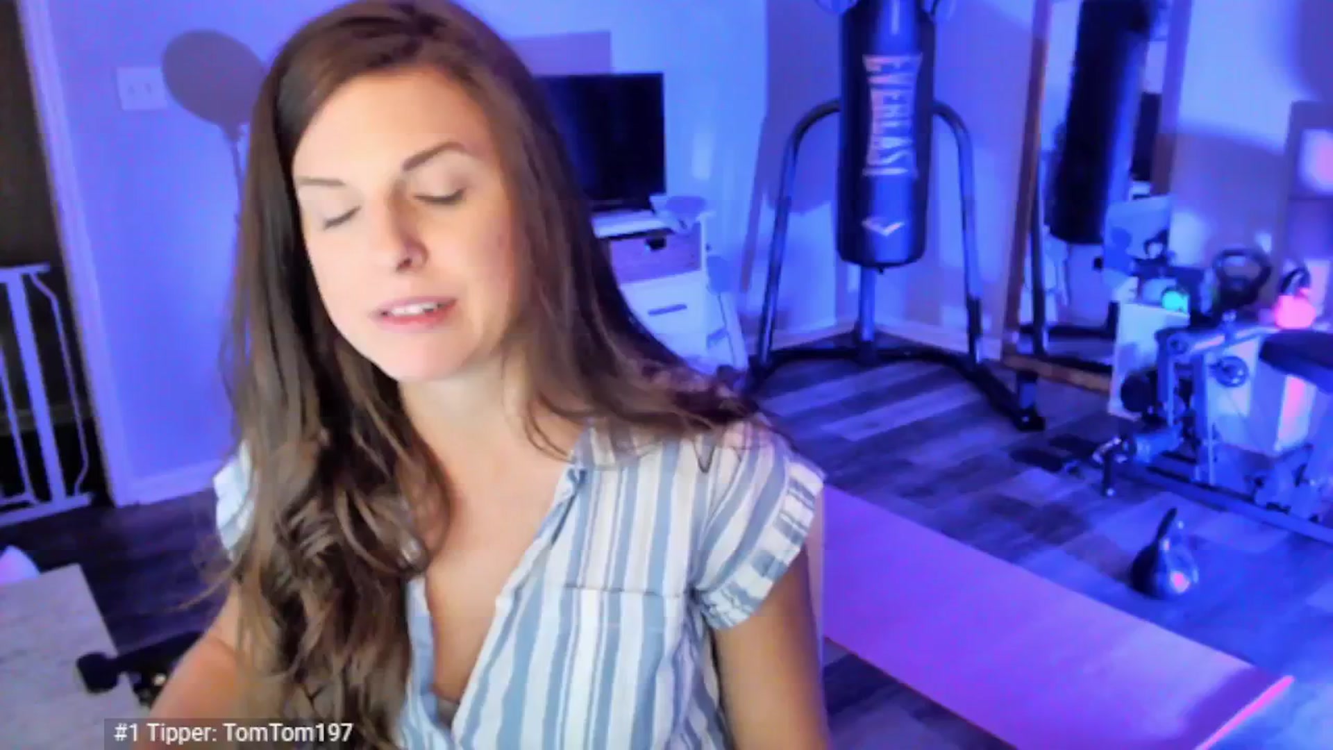 Gallery image thumbnail from Anna__Online's myfreecams stream on, 04/04/2025, 03:14 image 19 of 20