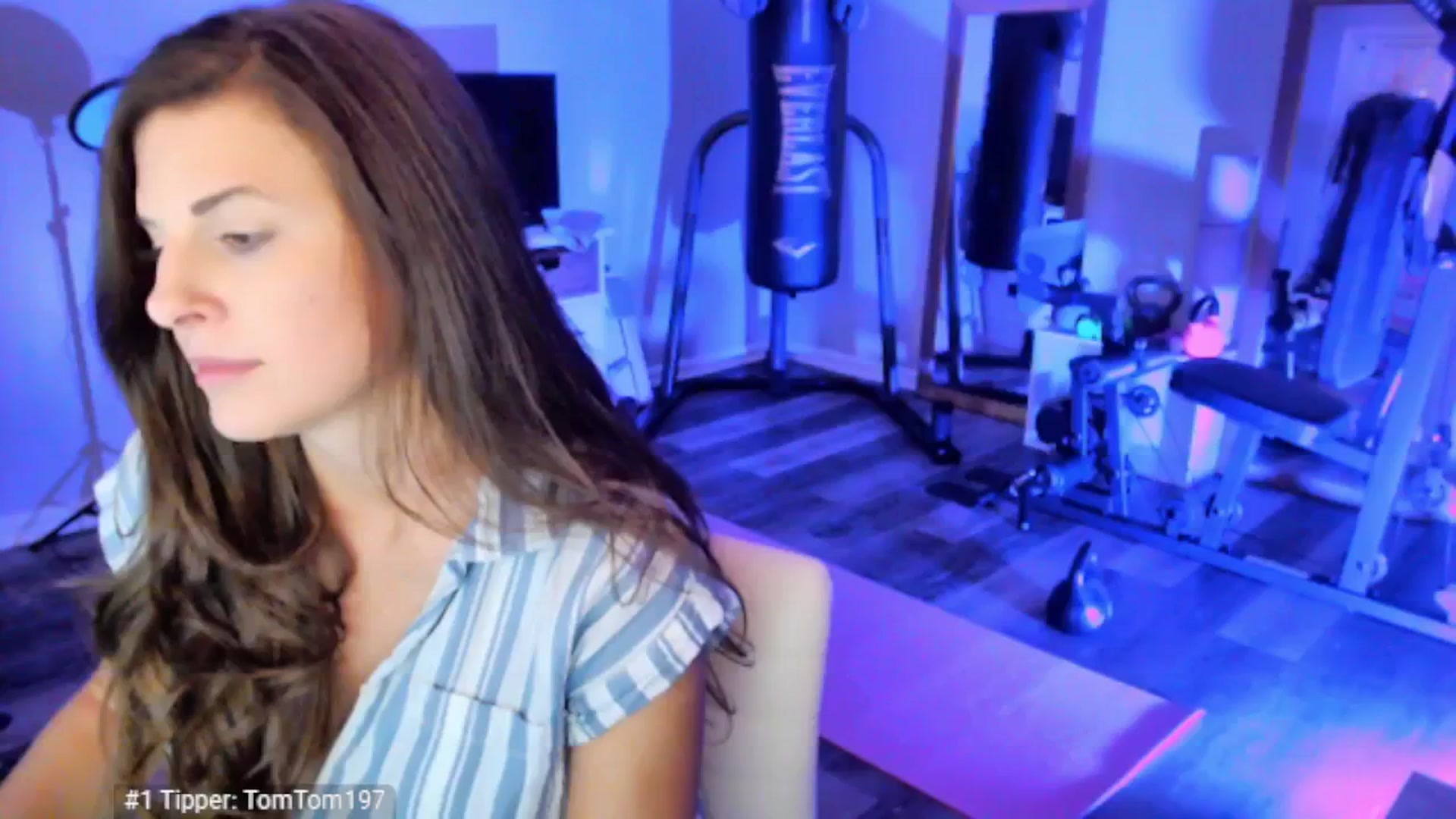 Gallery image thumbnail from Anna__Online's myfreecams stream on, 04/04/2025, 03:14 image 10 of 20