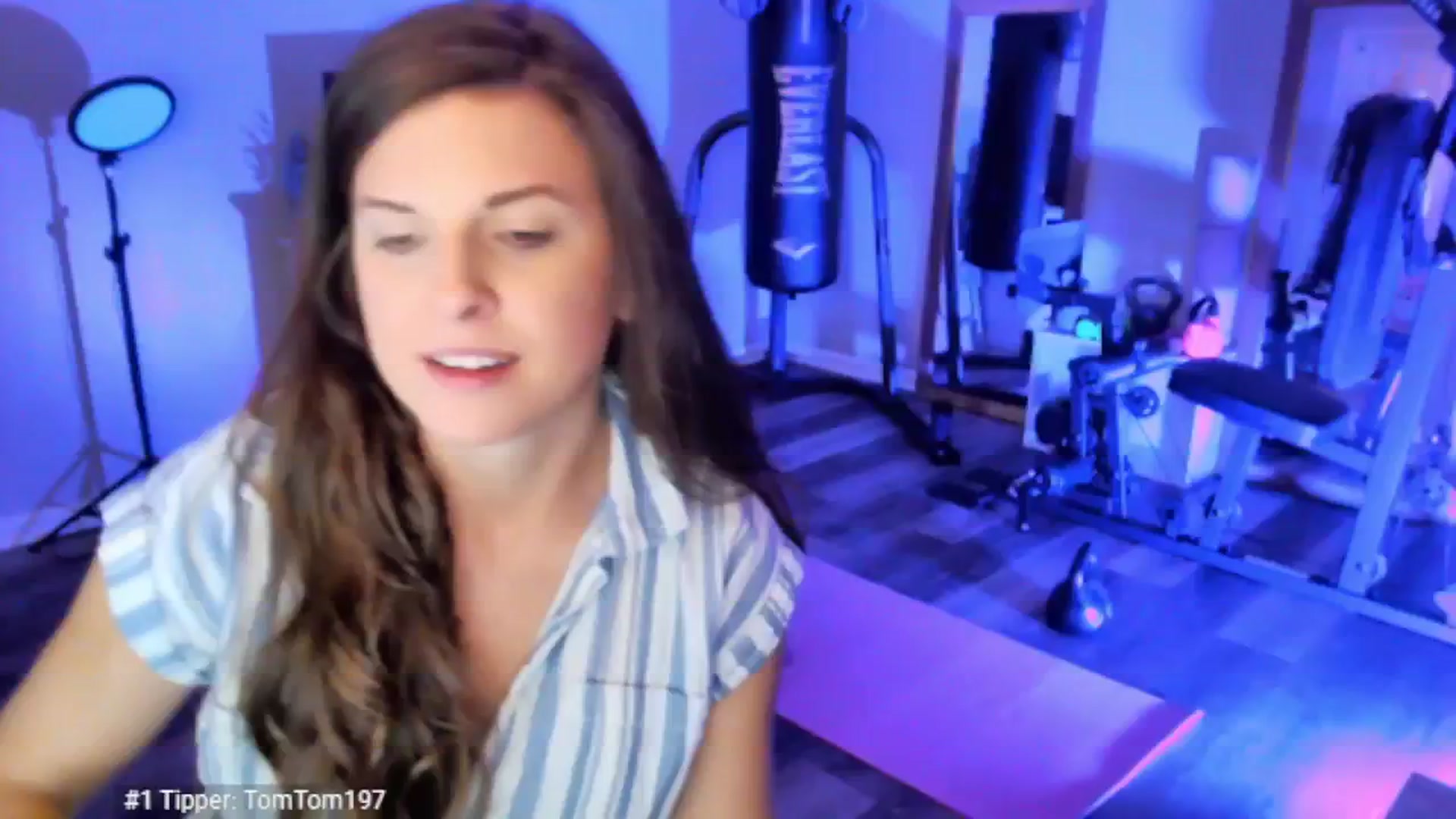 Gallery image thumbnail from Anna__Online's myfreecams stream on, 04/04/2025, 03:14 image 4 of 20