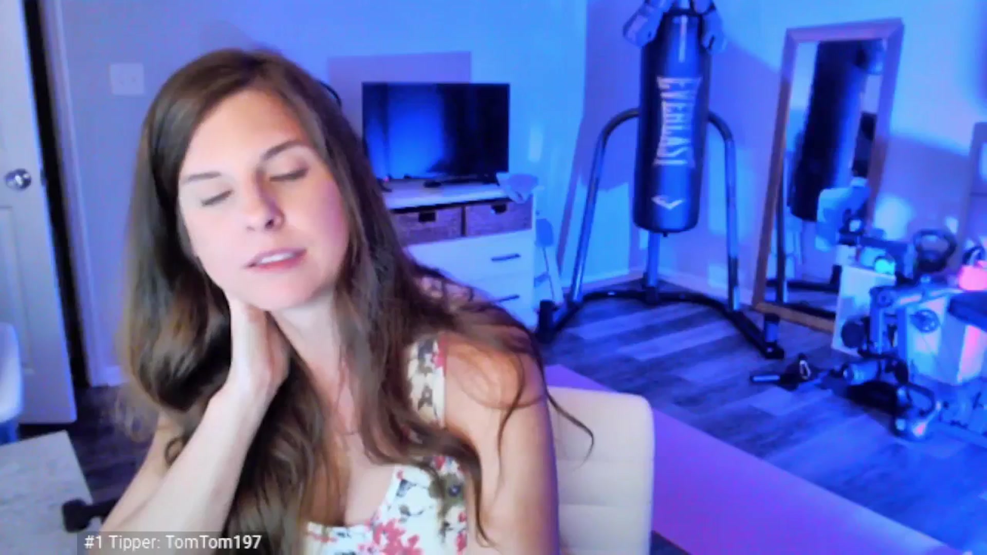 Gallery image thumbnail from Anna__Online's myfreecams stream on, 04/06/2025, 03:53 image 17 of 20
