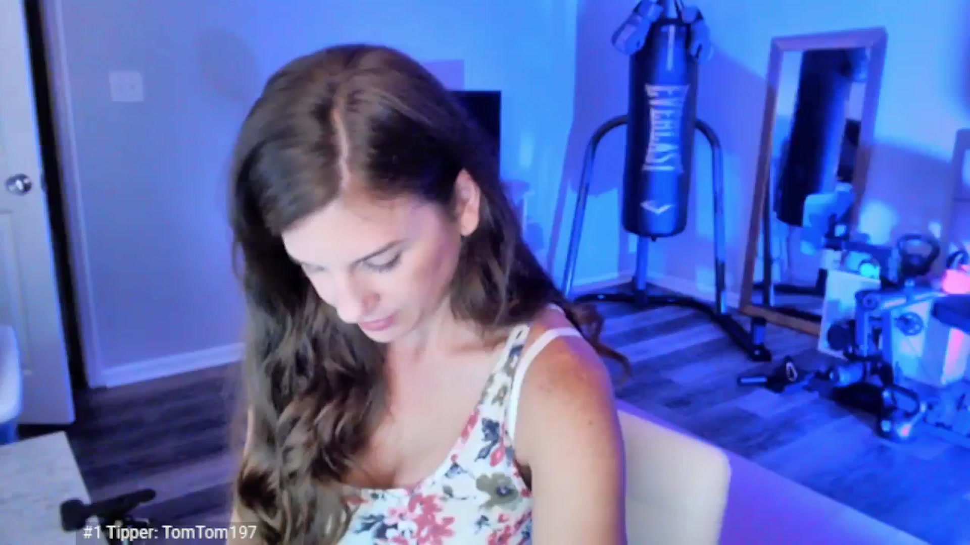 Gallery image thumbnail from Anna__Online's myfreecams stream on, 04/06/2025, 03:53 image 3 of 20