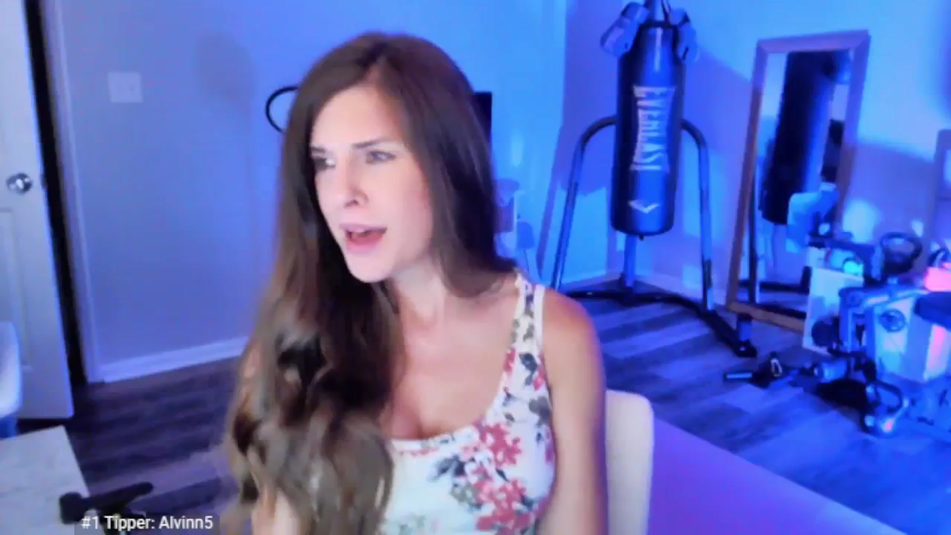 Gallery image thumbnail from Anna__Online's myfreecams stream on, 04/06/2025, 03:53 image 2 of 20