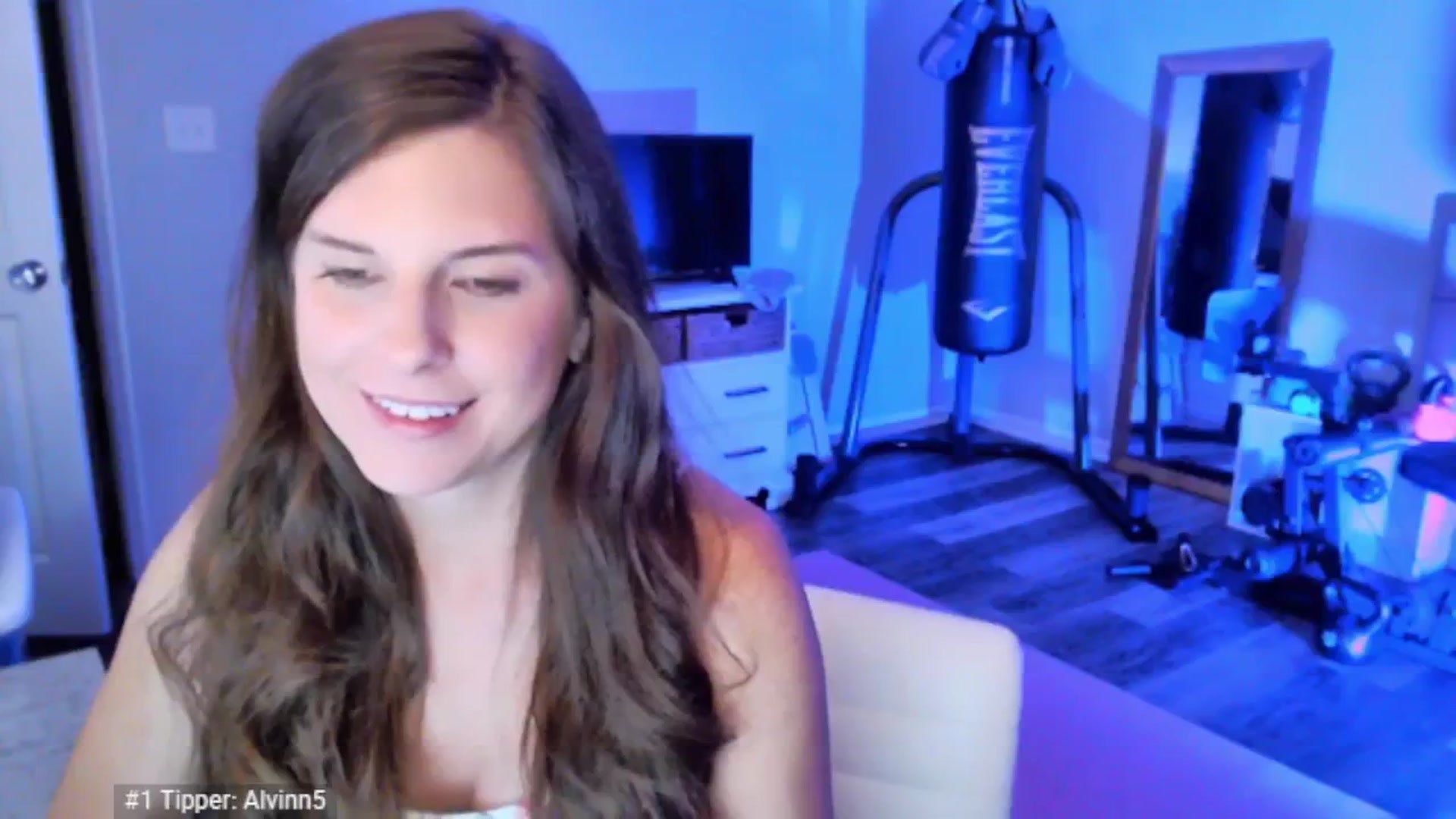 Gallery image thumbnail from Anna__Online's myfreecams stream on, 04/06/2025, 03:53 image 10 of 20