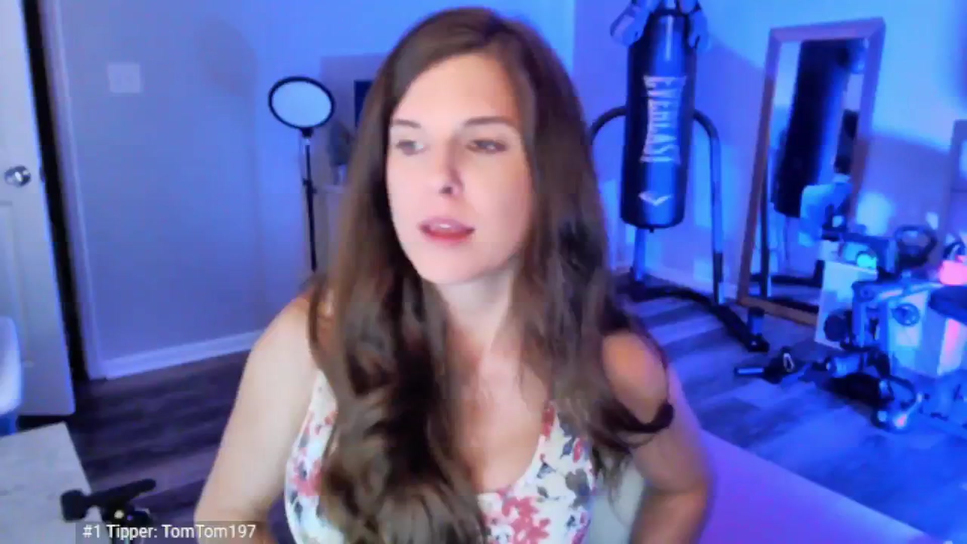 Gallery image thumbnail from Anna__Online's myfreecams stream on, 04/06/2025, 03:53 image 16 of 20