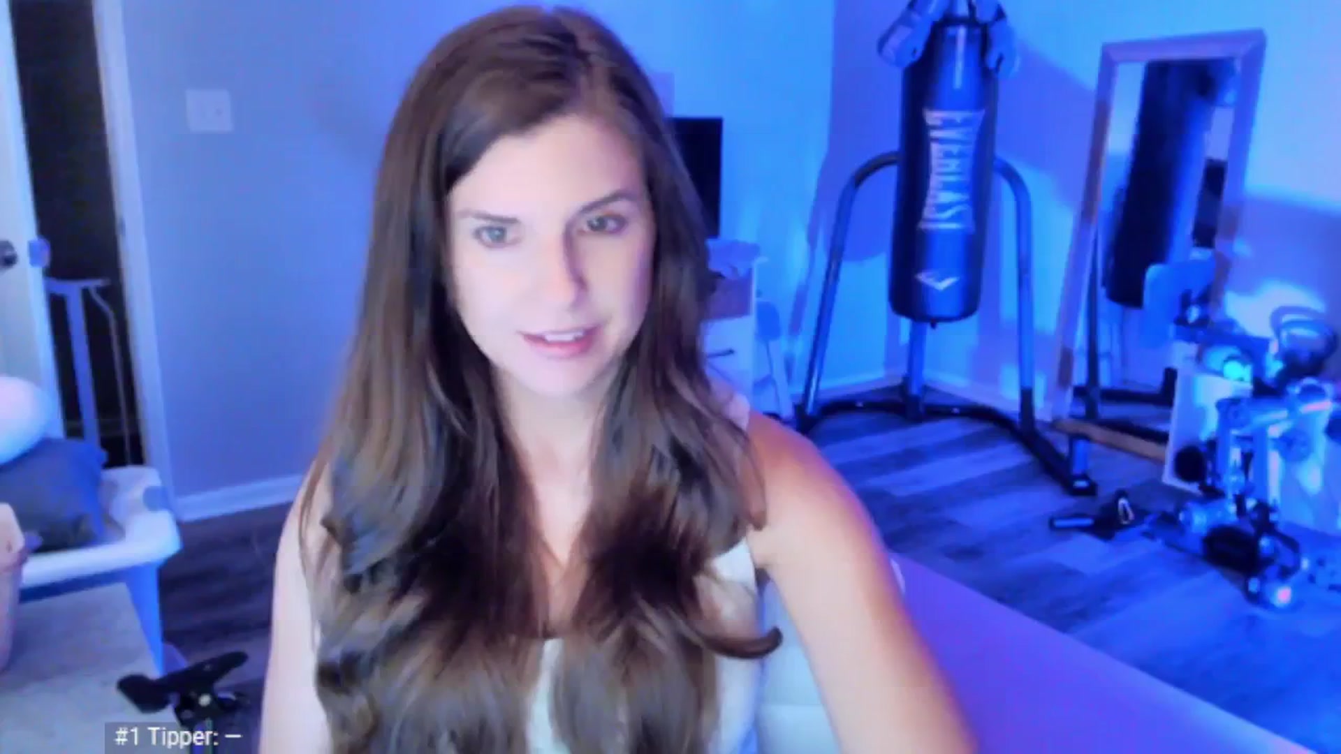 Gallery image thumbnail from Anna__Online's myfreecams stream on, 04/09/2025, 03:31 image 1 of 20