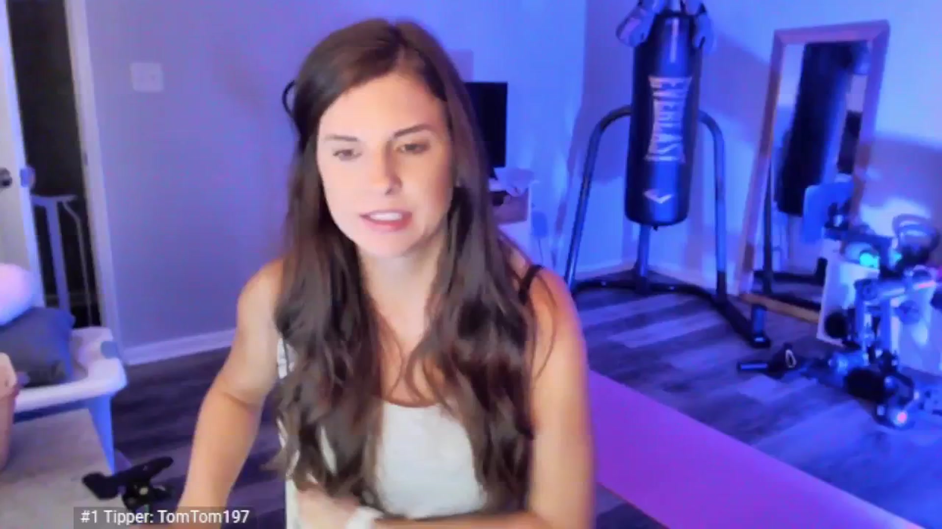 Gallery image thumbnail from Anna__Online's myfreecams stream on, 04/09/2025, 03:31 image 4 of 20