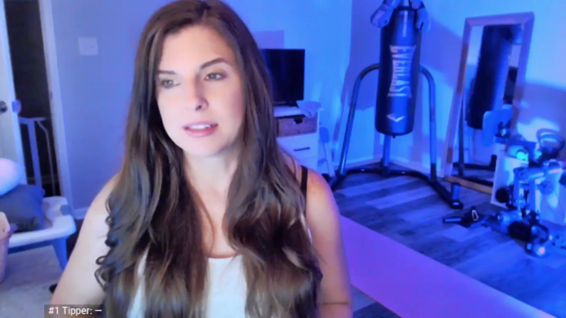 Gallery image thumbnail from Anna__Online's myfreecams stream on, 04/09/2025, 03:31 image 3 of 20