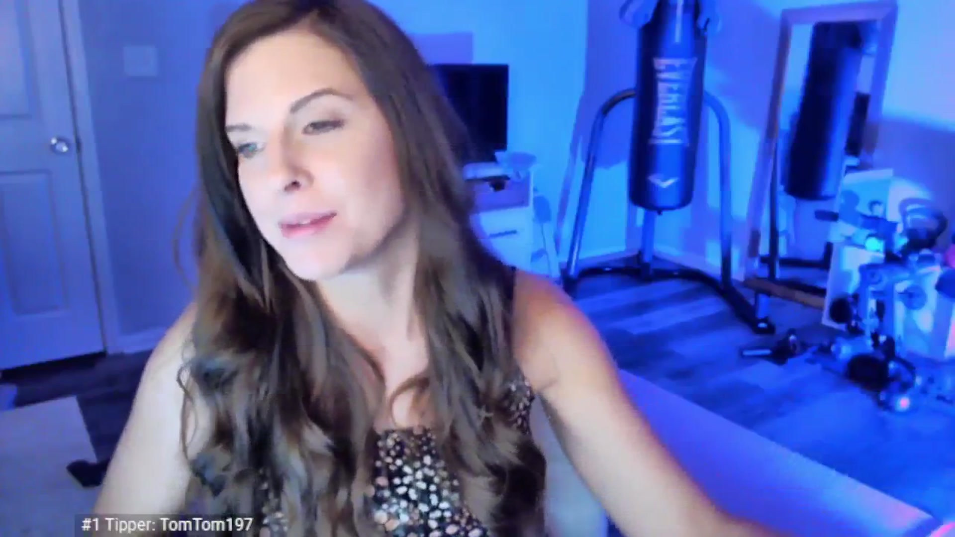 Gallery image thumbnail from Anna__Online's myfreecams stream on, 04/10/2025, 03:20 image 4 of 20