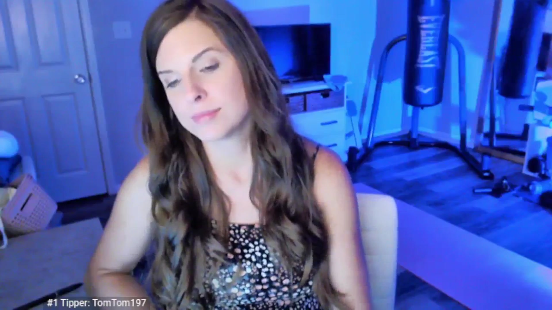 Gallery image thumbnail from Anna__Online's myfreecams stream on, 04/10/2025, 03:20 image 14 of 20