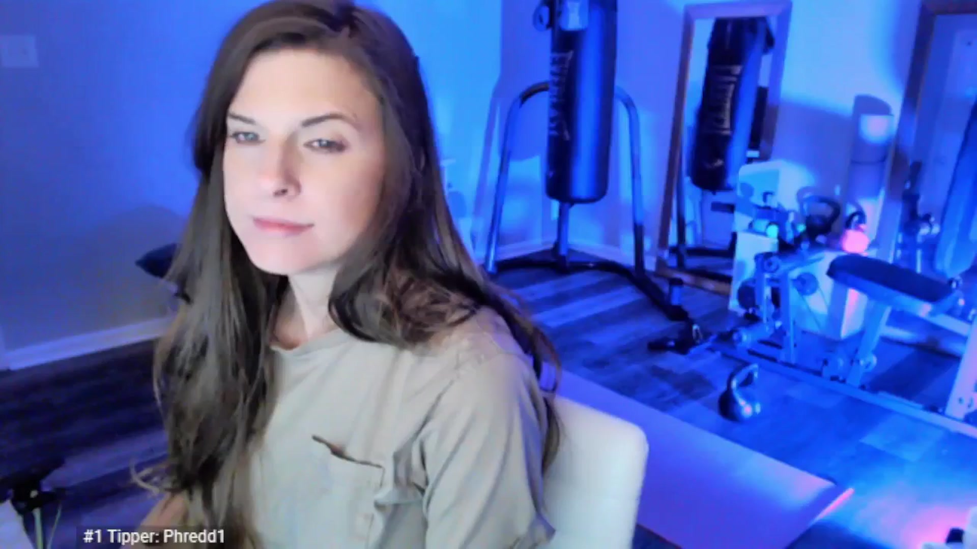 Gallery image thumbnail from Anna__Online's myfreecams stream on, 04/14/2025, 03:15 image 12 of 20