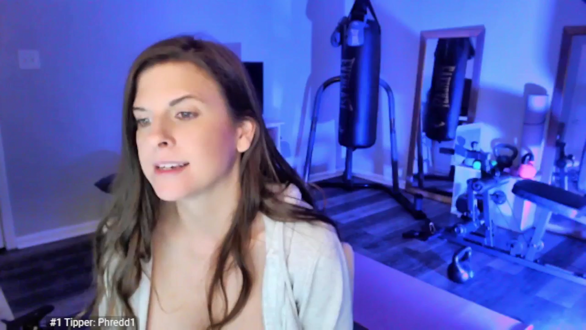Gallery image thumbnail from Anna__Online's myfreecams stream on, 04/14/2025, 03:15 image 18 of 20