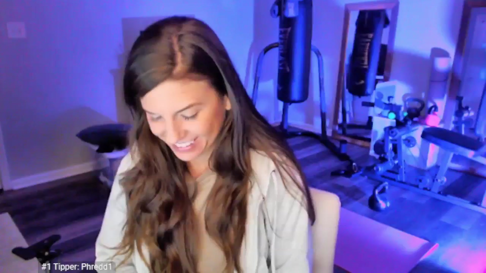 Gallery image thumbnail from Anna__Online's myfreecams stream on, 04/14/2025, 03:15 image 5 of 20
