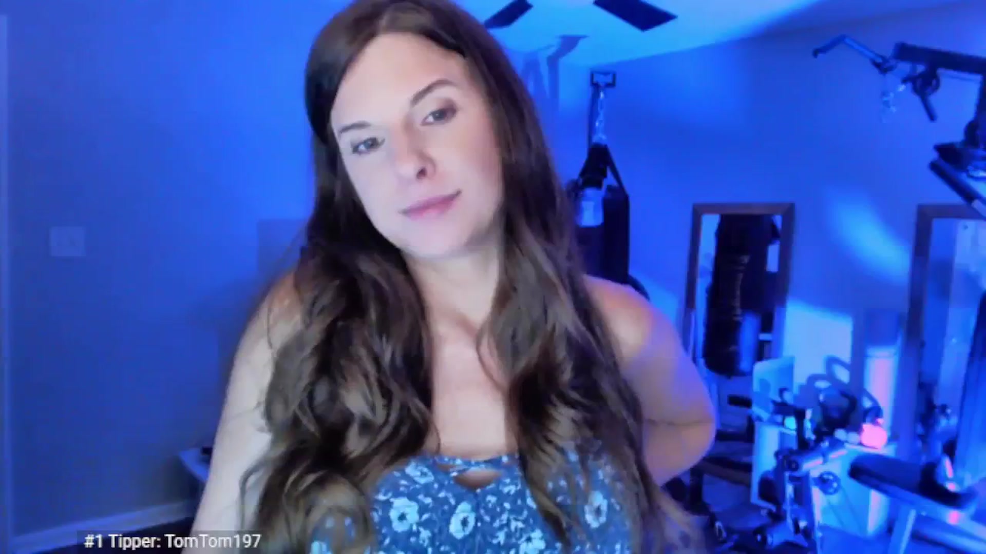 Gallery image thumbnail from Anna__Online's myfreecams stream on, 04/16/2025, 03:34 image 10 of 20