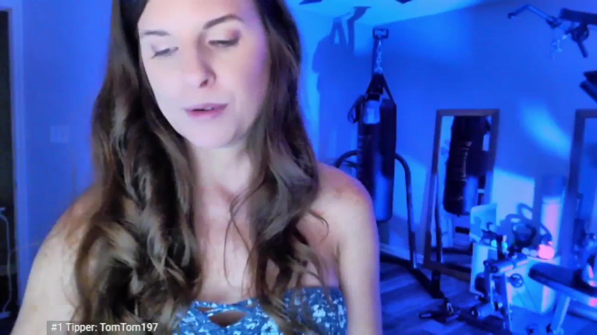 Gallery image thumbnail from Anna__Online's myfreecams stream on, 04/16/2025, 03:34 image 14 of 20