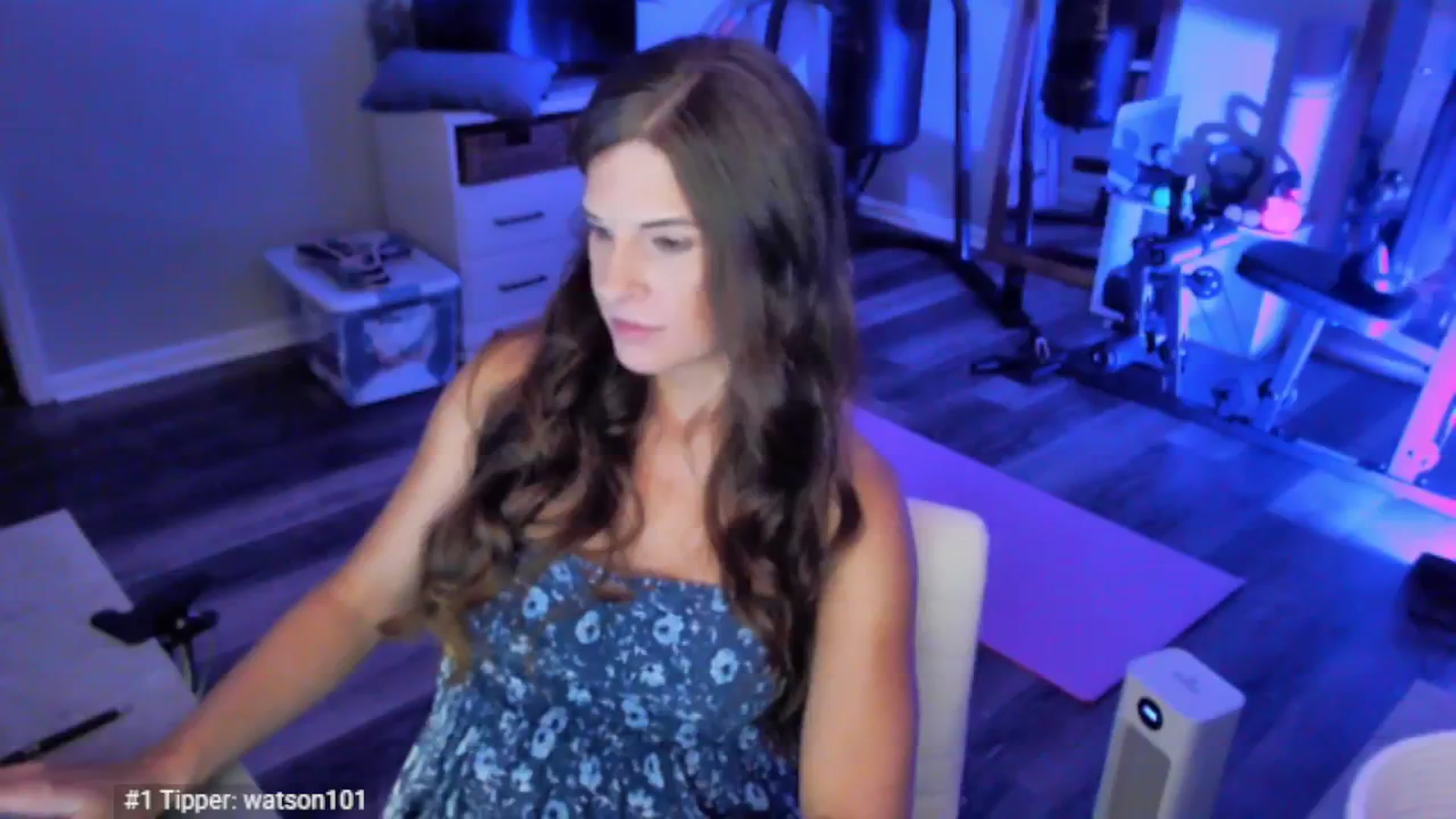 Gallery image thumbnail from Anna__Online's myfreecams stream on, 04/16/2025, 03:34 image 1 of 20