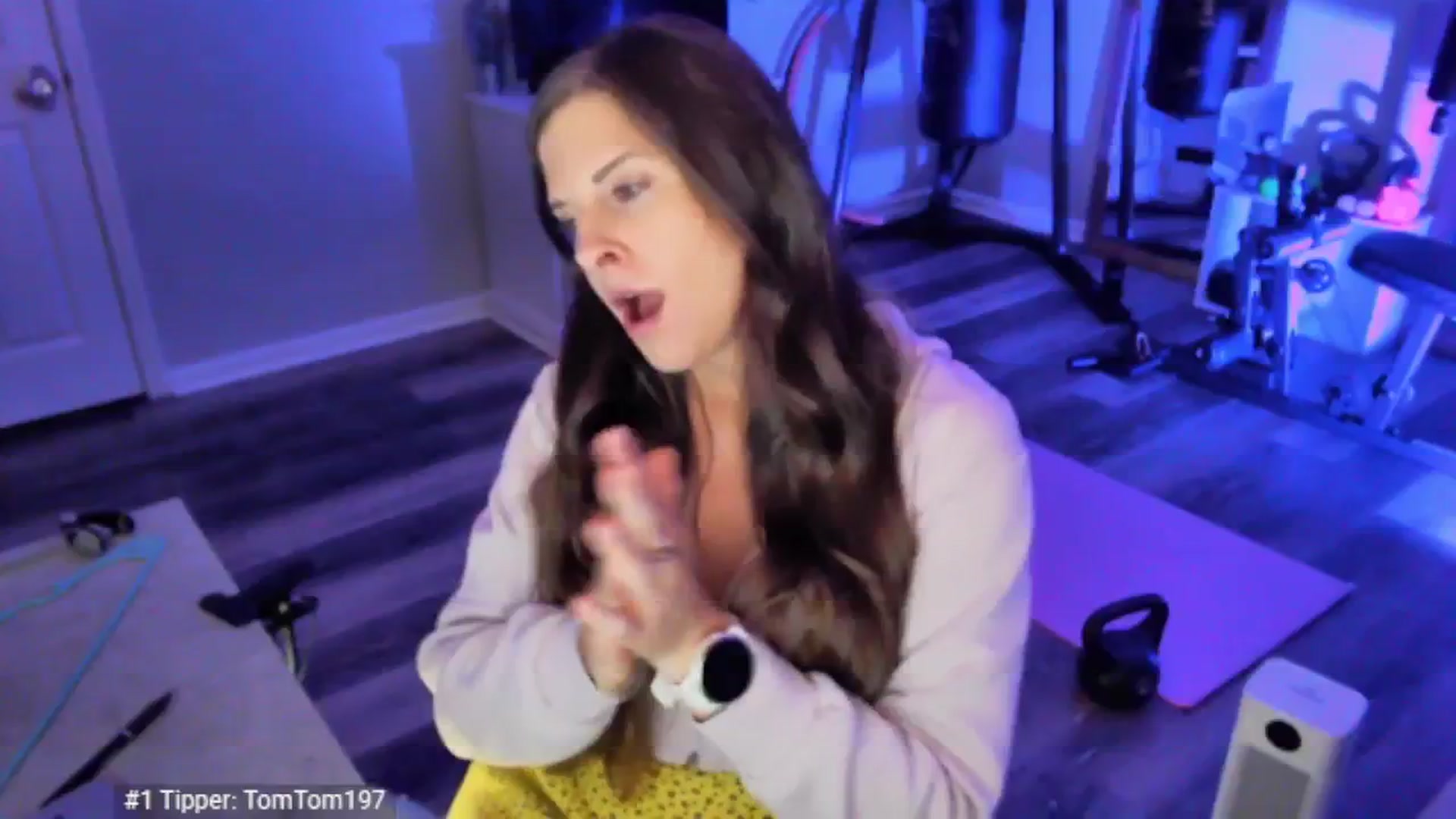 Gallery image thumbnail from Anna__Online's myfreecams stream on, 04/18/2025, 02:09 image 20 of 20