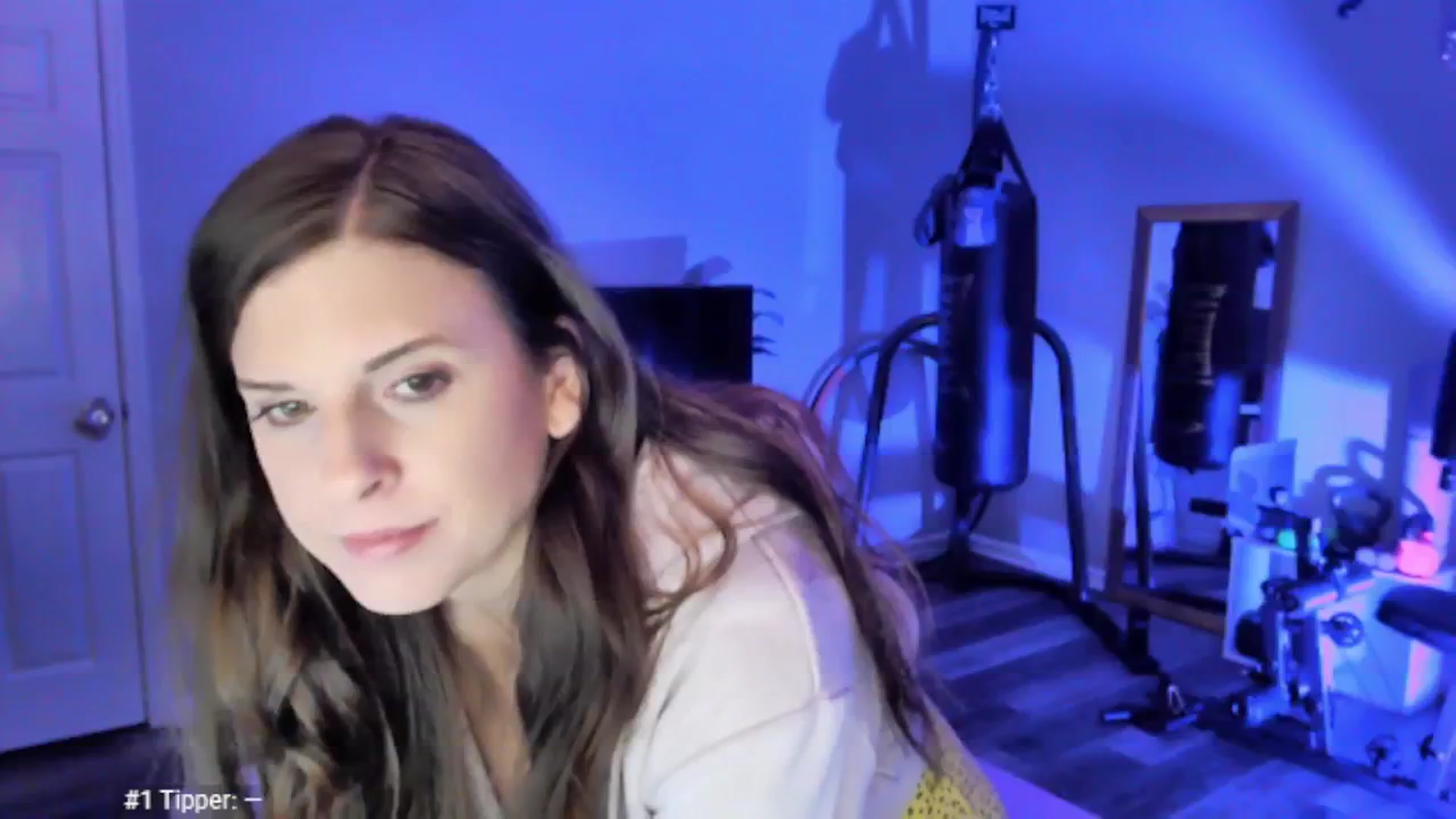 Gallery image thumbnail from Anna__Online's myfreecams stream on, 04/18/2025, 02:09 image 2 of 20