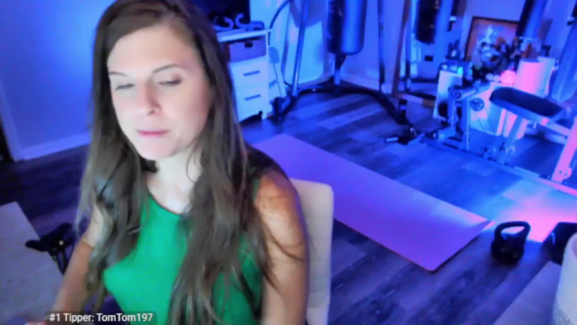 Gallery image thumbnail from Anna__Online's myfreecams stream on, 04/24/2025, 02:17 image 13 of 20